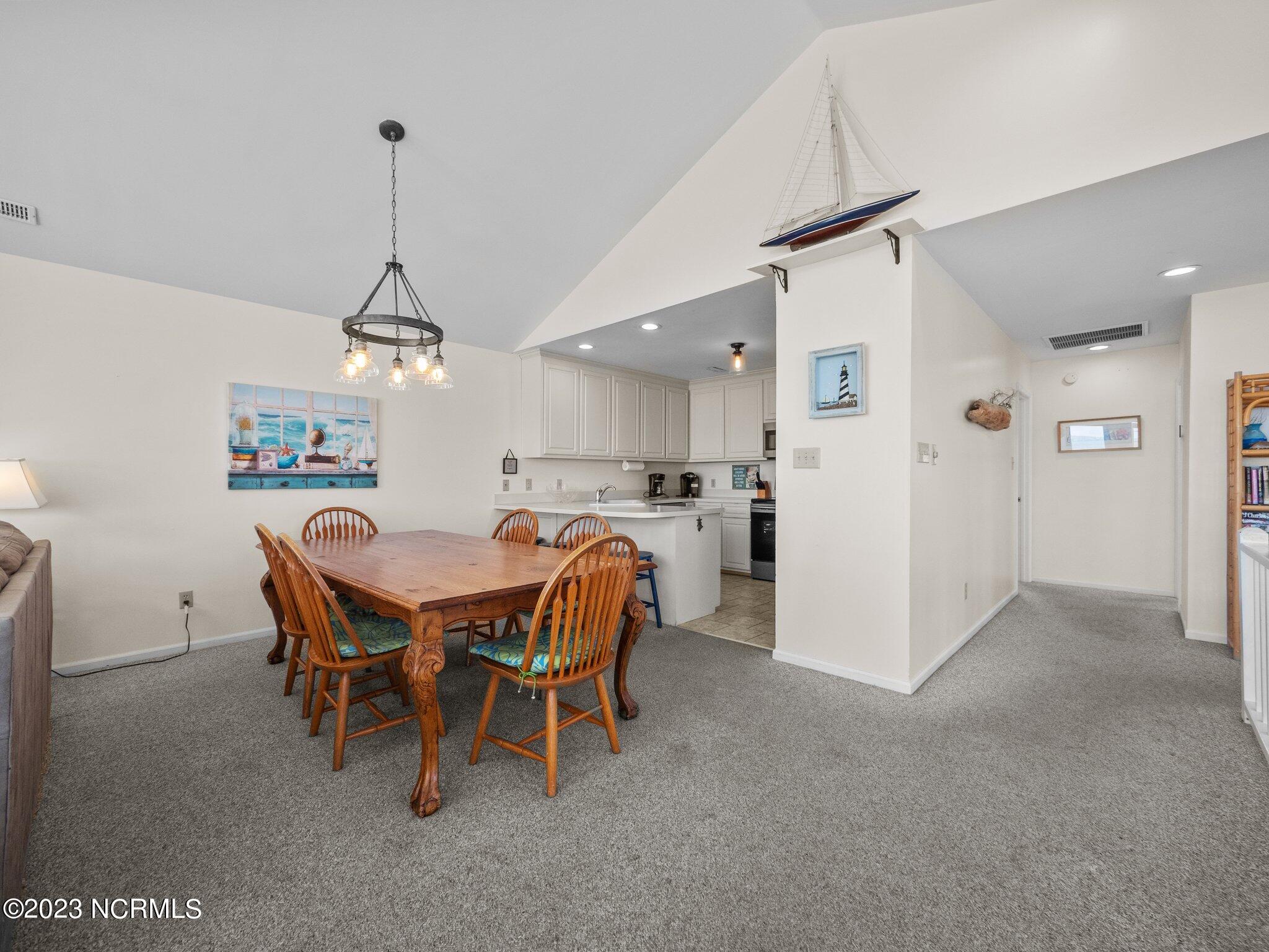 5701 Ocean Drive, E & W