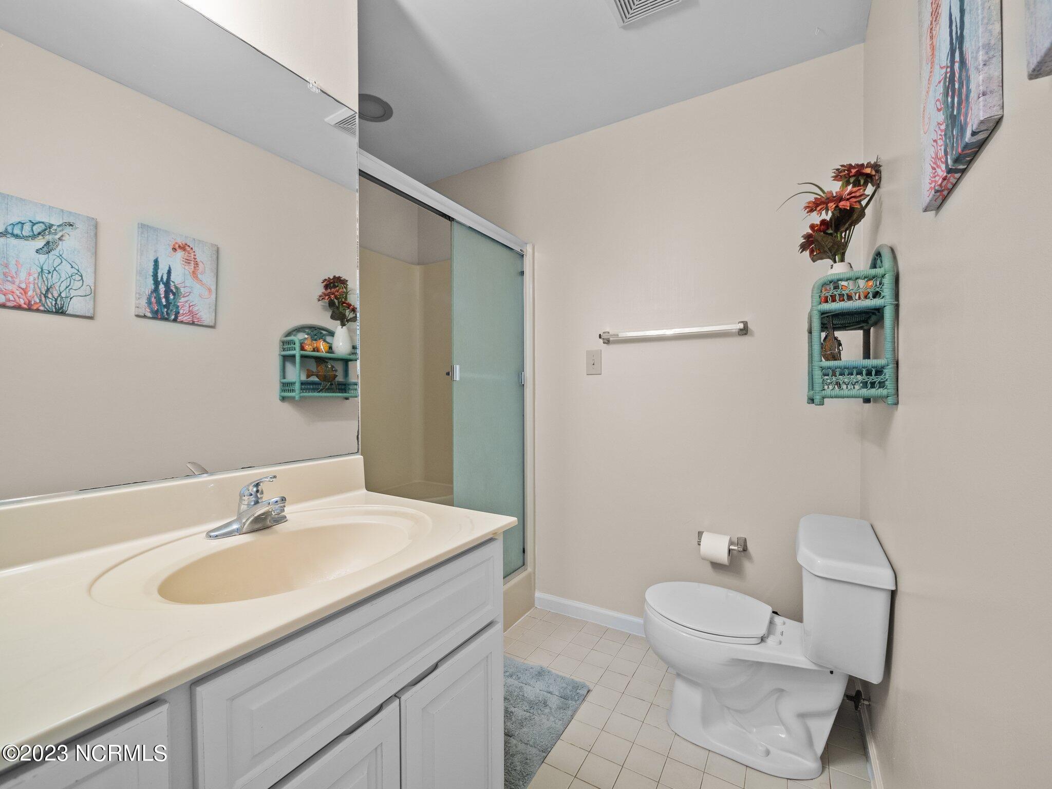 5701 Ocean Drive, E & W