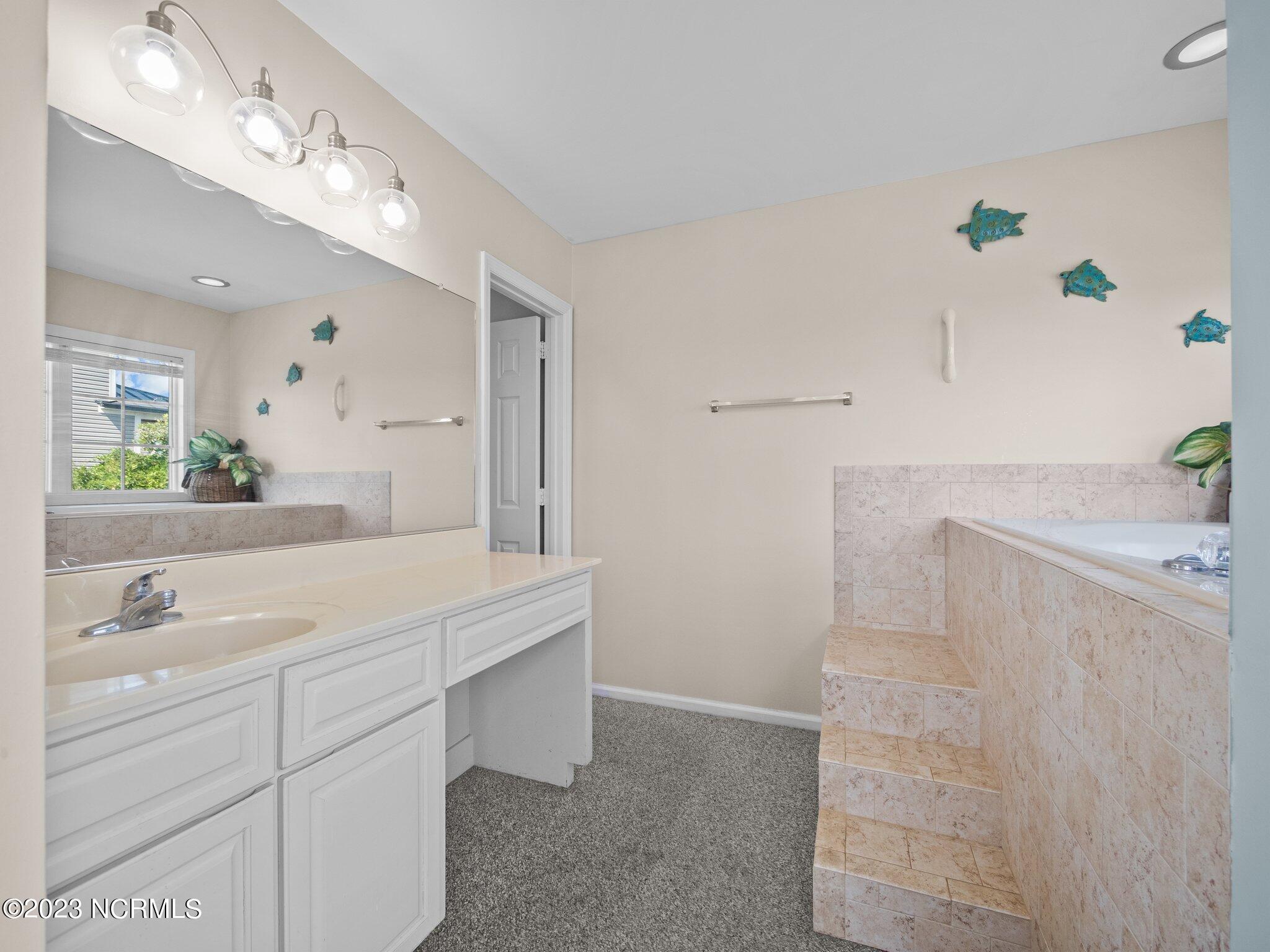 5701 Ocean Drive, E & W