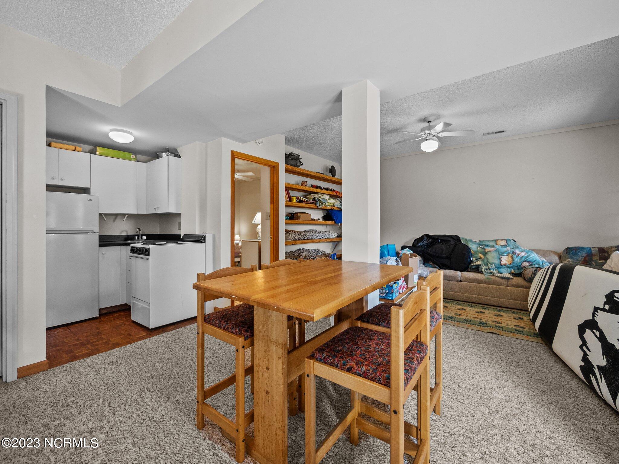 5701 Ocean Drive, E & W