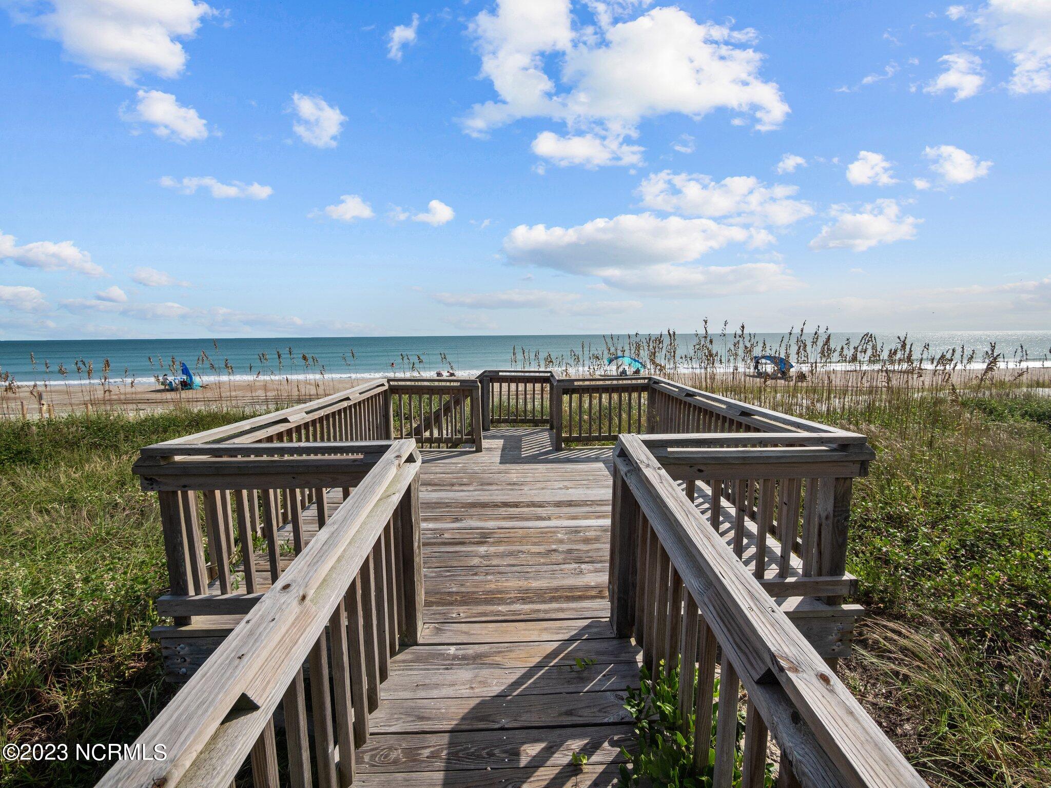 5701 Ocean Drive, E & W