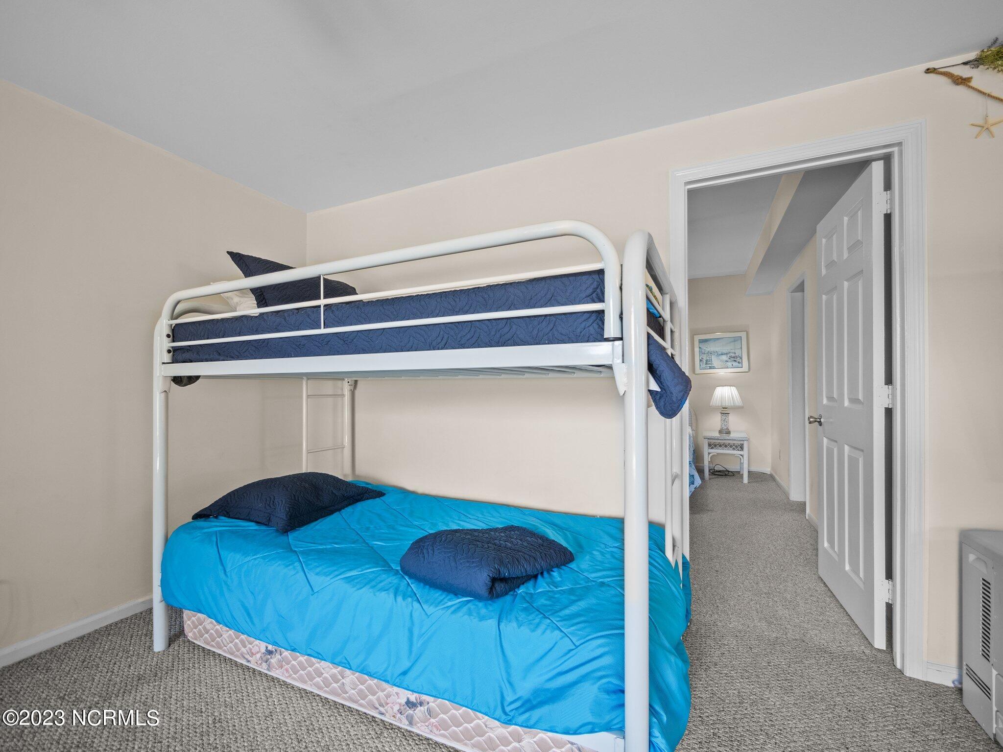 5701 Ocean Drive, E & W