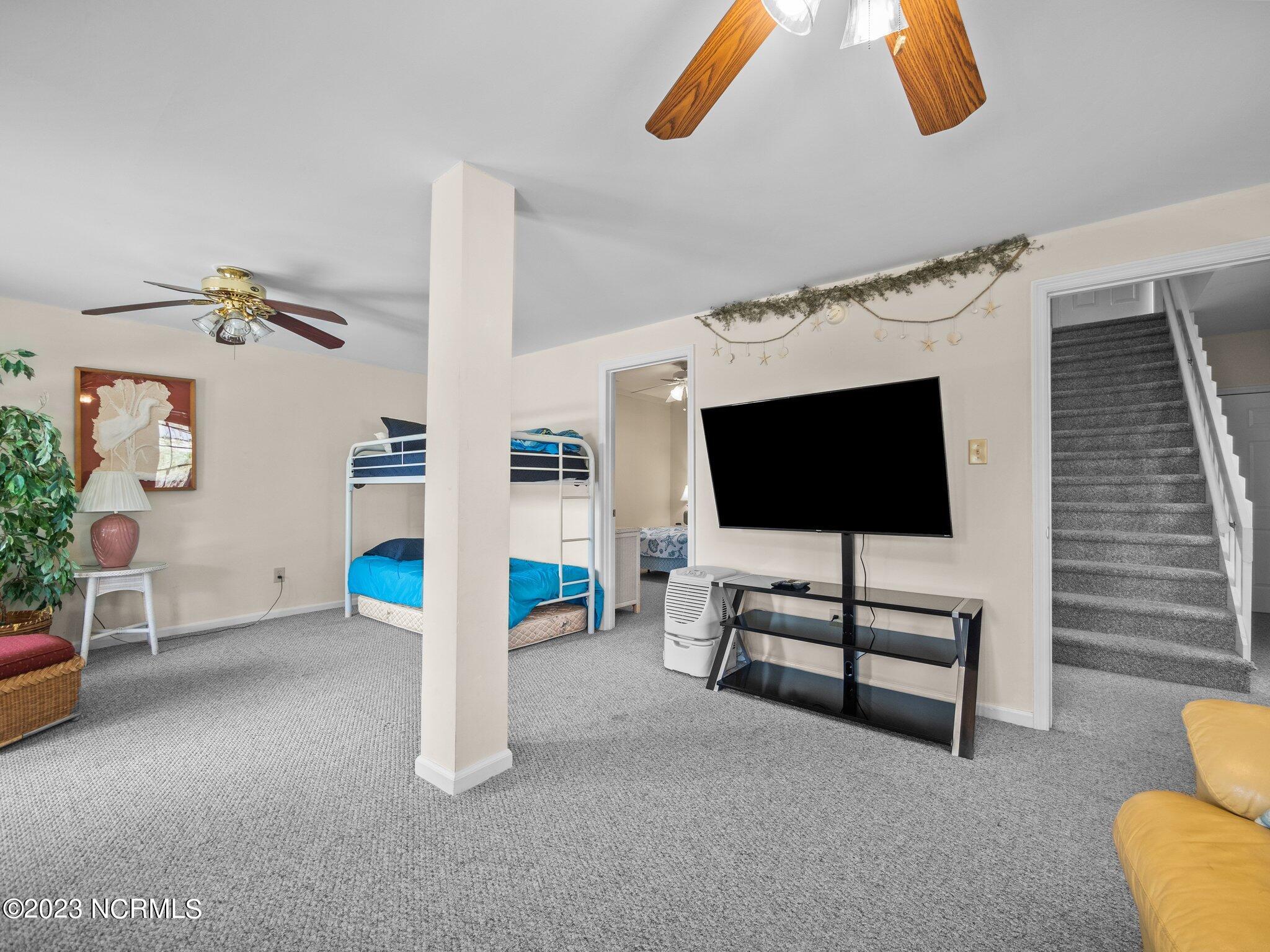 5701 Ocean Drive, E & W