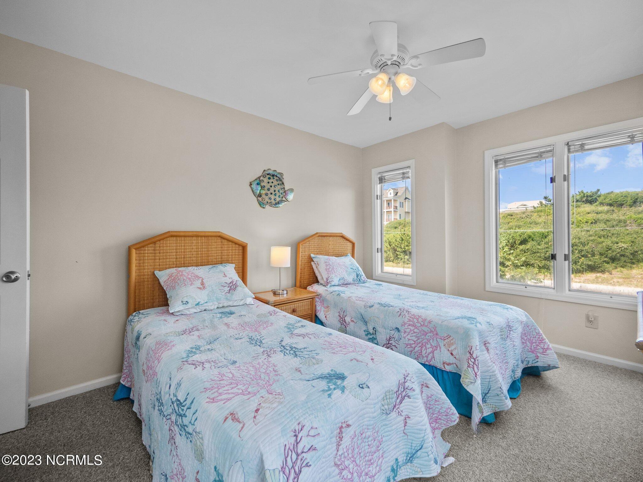 5701 Ocean Drive, E & W