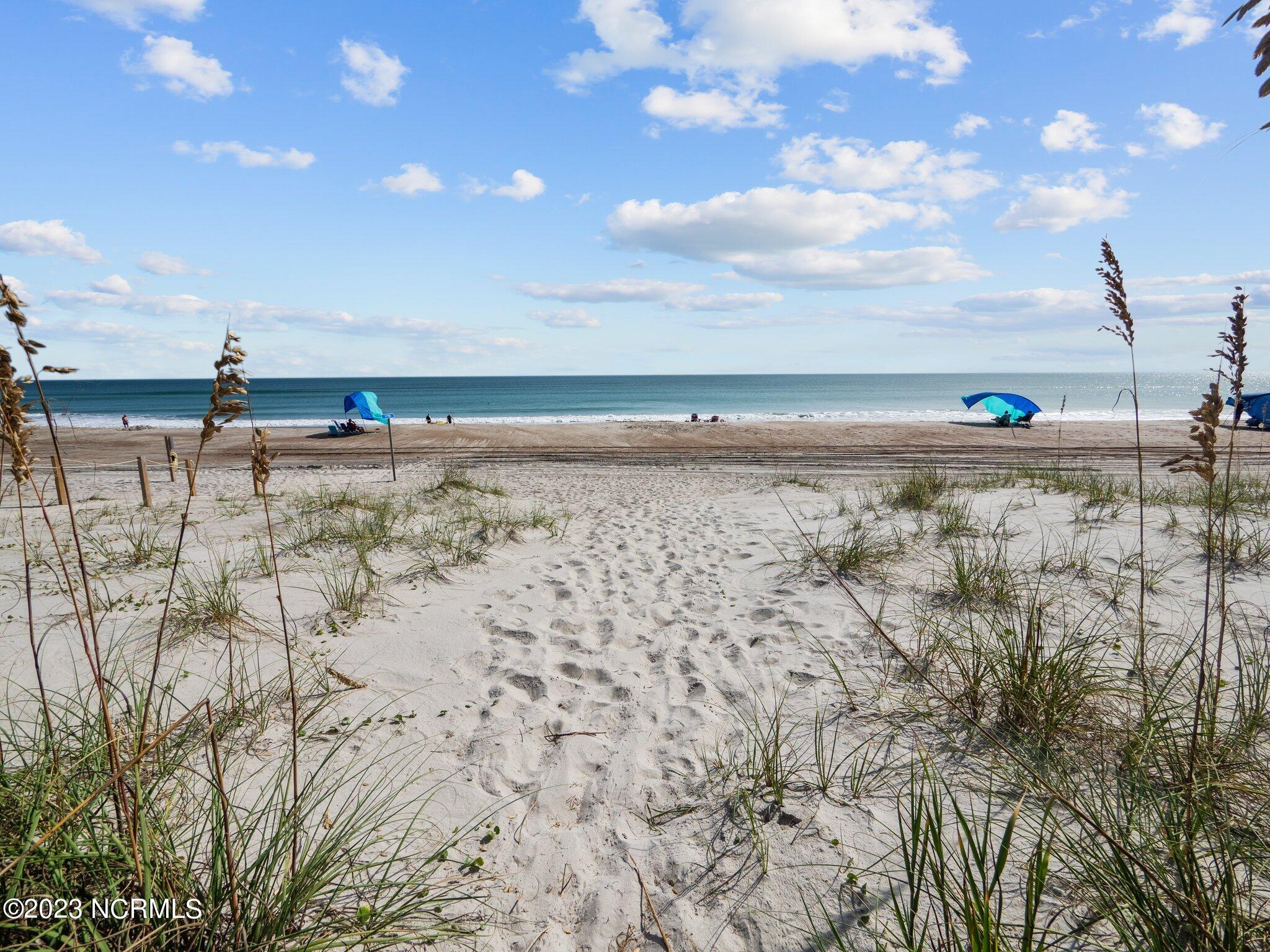 5701 Ocean Drive, E & W