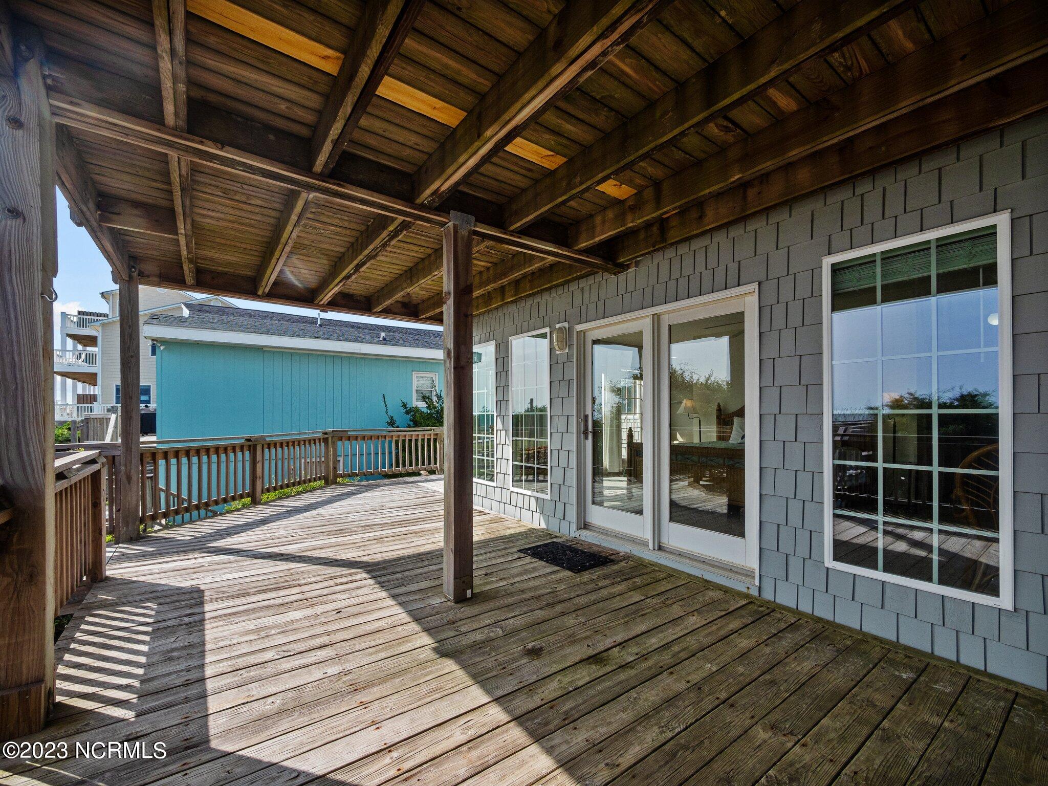 5701 Ocean Drive, E & W