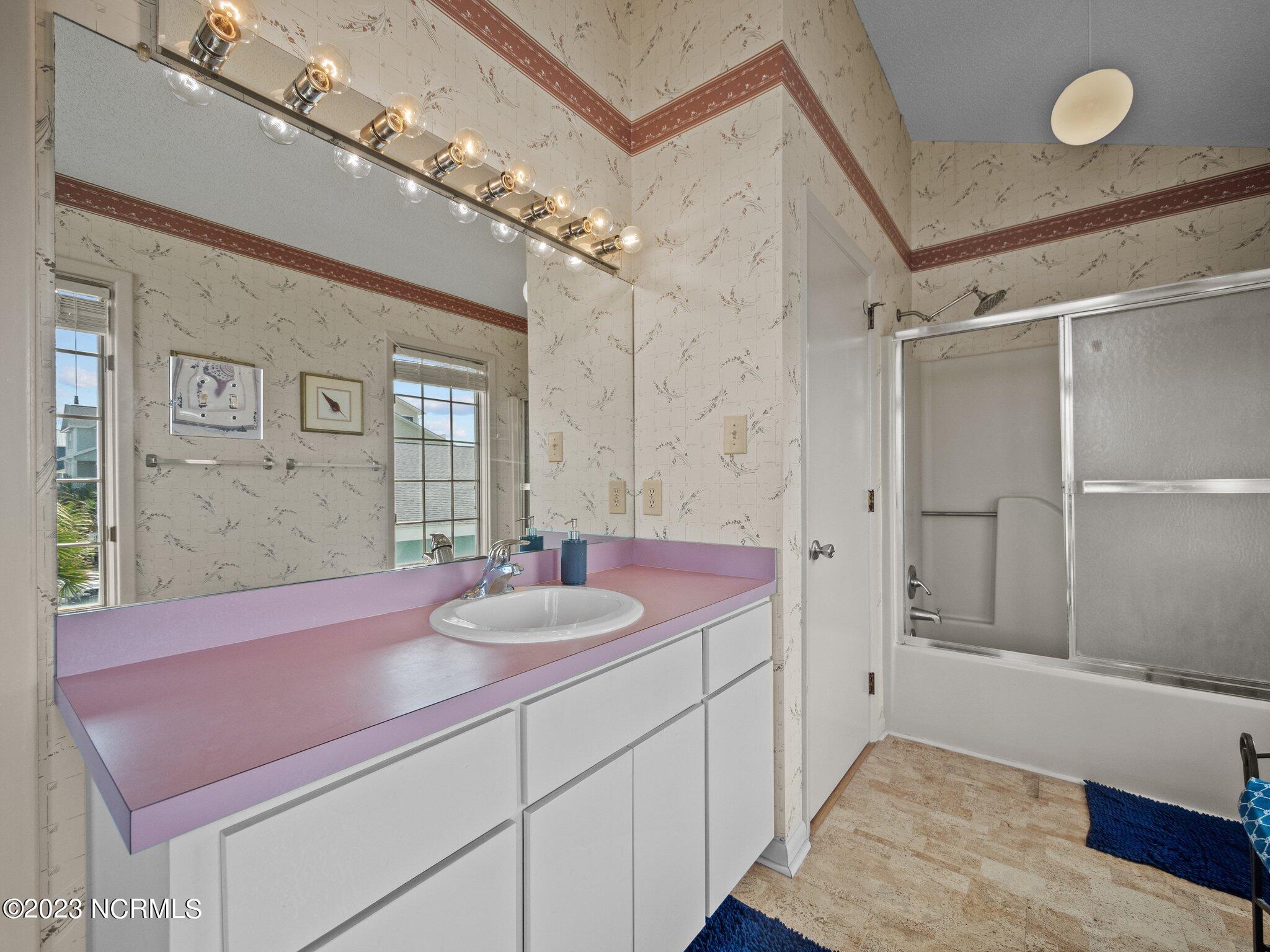 5701 Ocean Drive, E & W