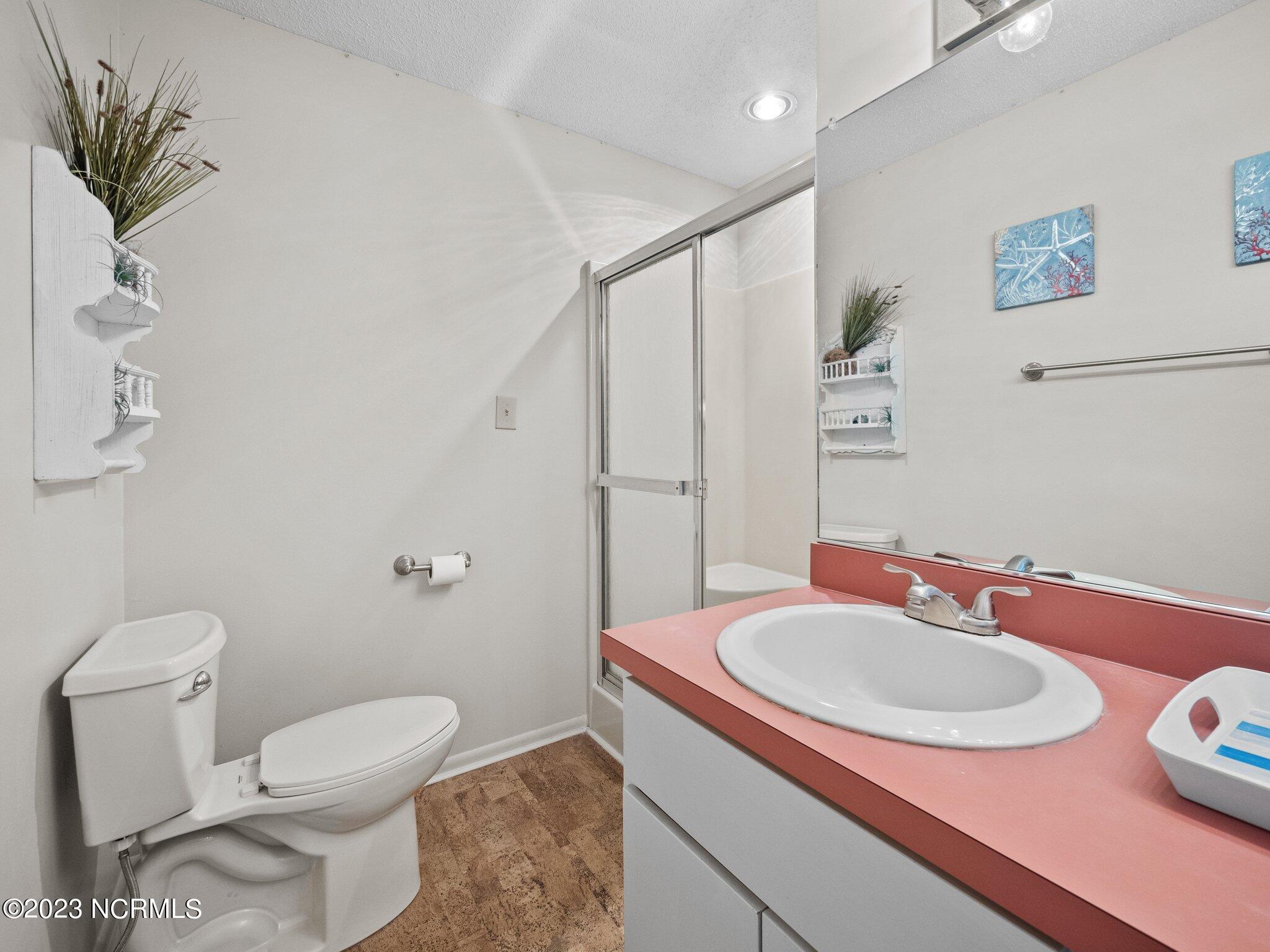 5701 Ocean Drive, E & W