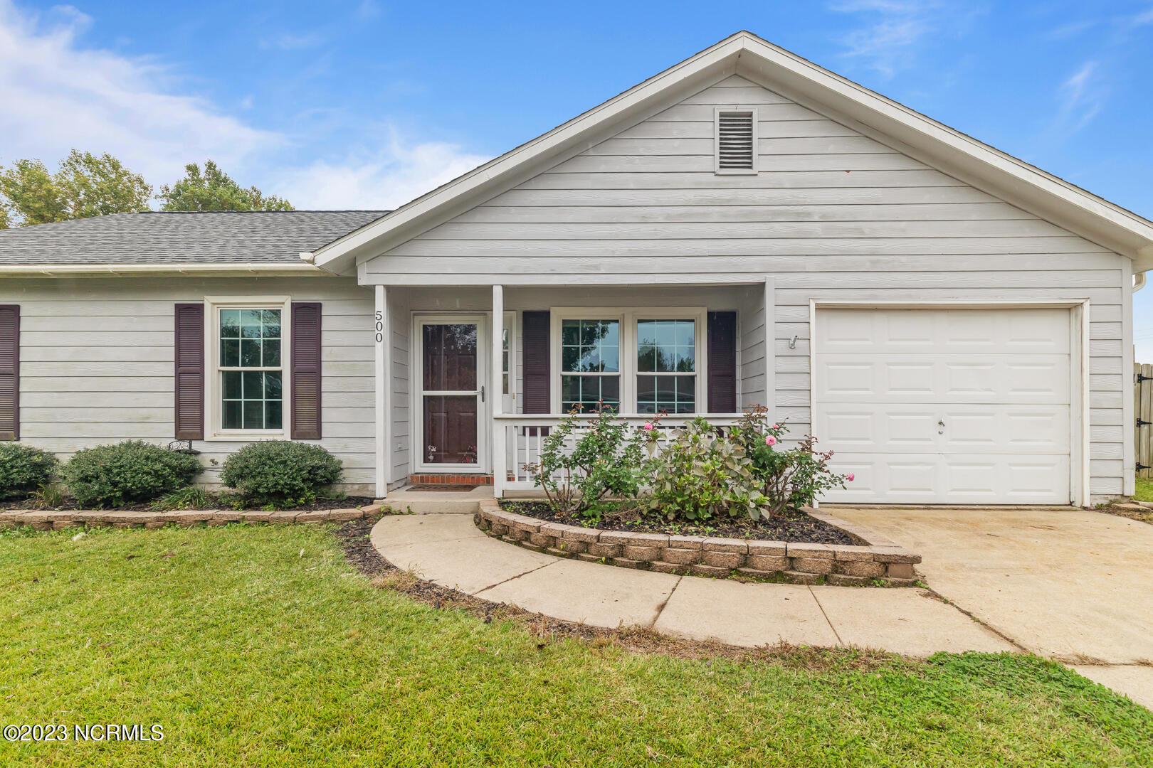 500 Fieldstone Place