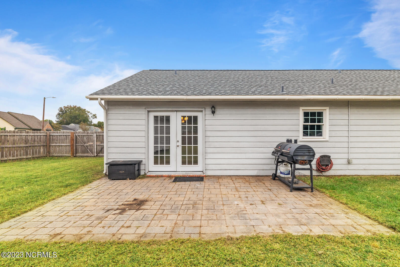 500 Fieldstone Place