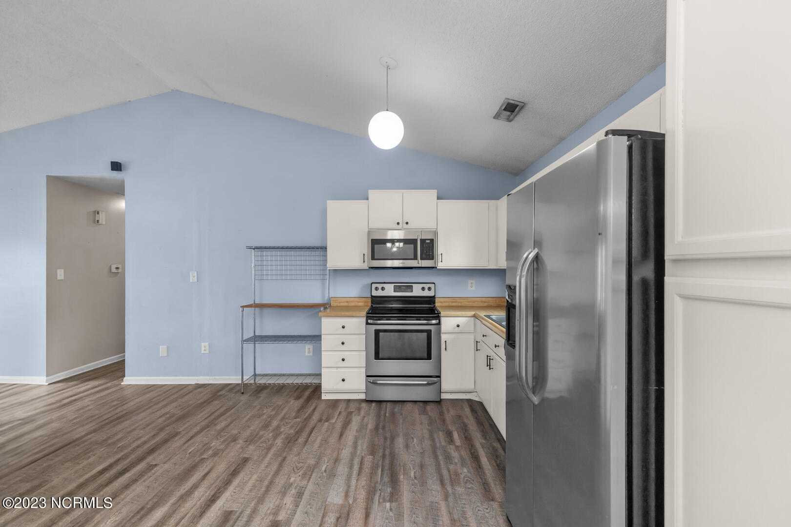 500 Fieldstone Place