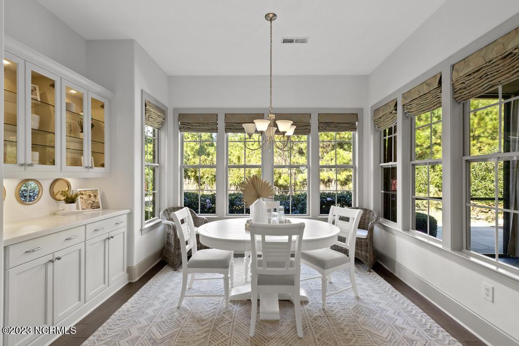 2627 Sugargrove Trail NE