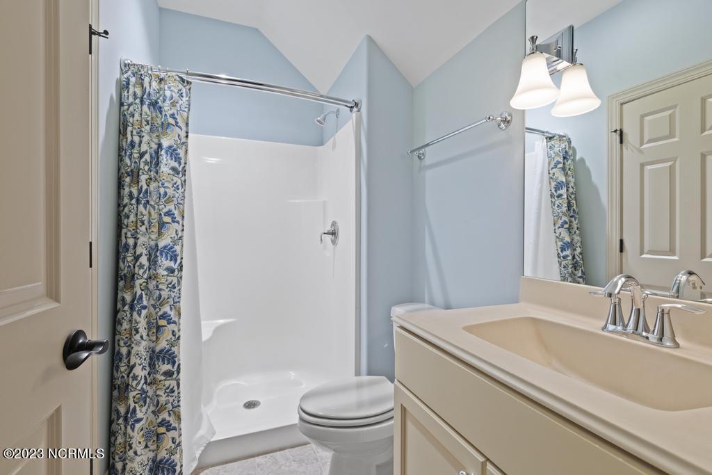 2627 Sugargrove Trail NE