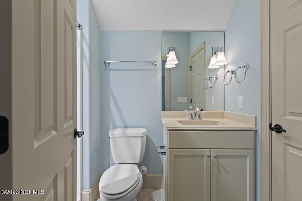 2627 Sugargrove Trail NE