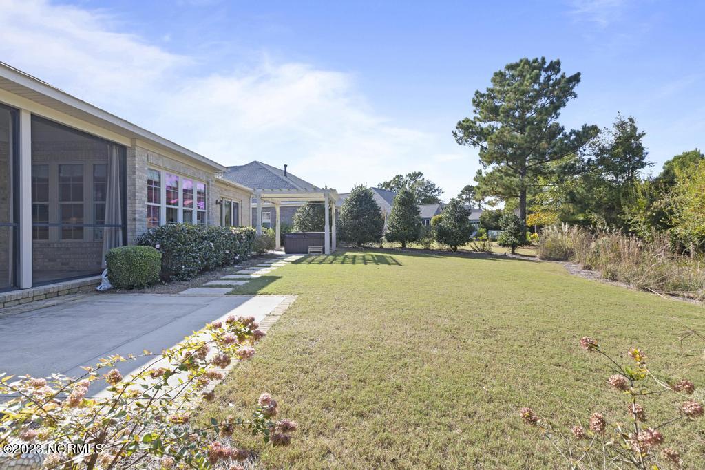 2627 Sugargrove Trail NE