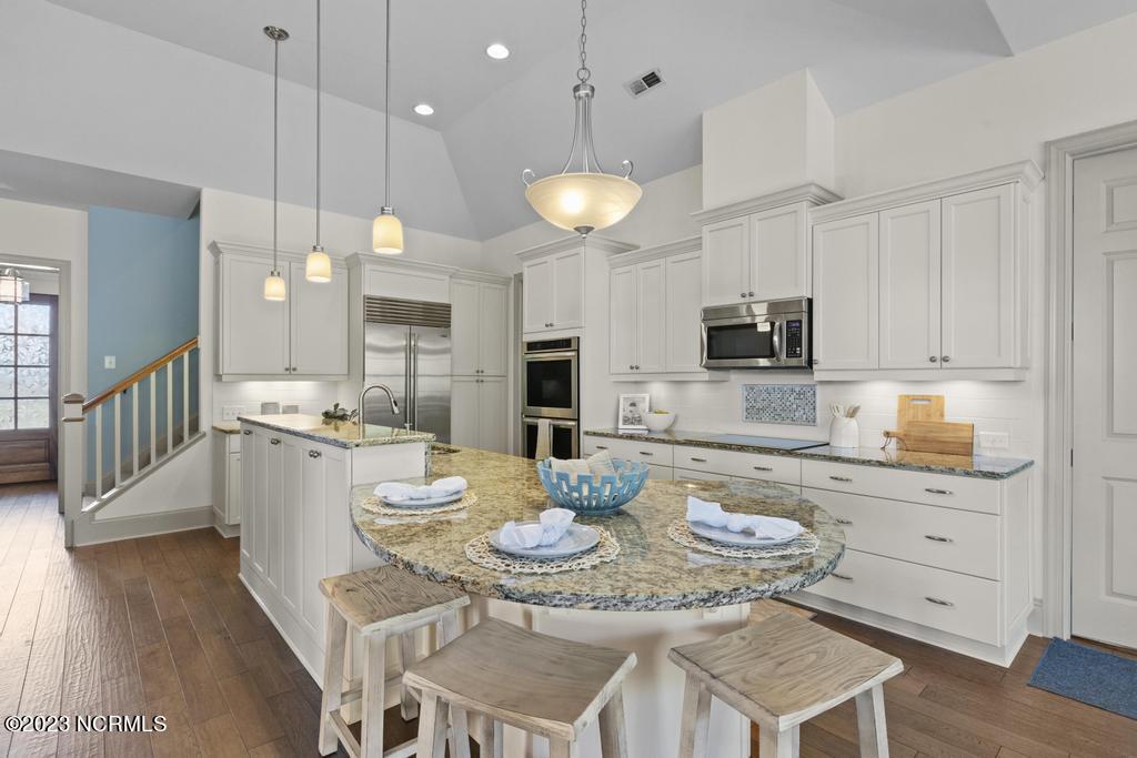 2627 Sugargrove Trail NE