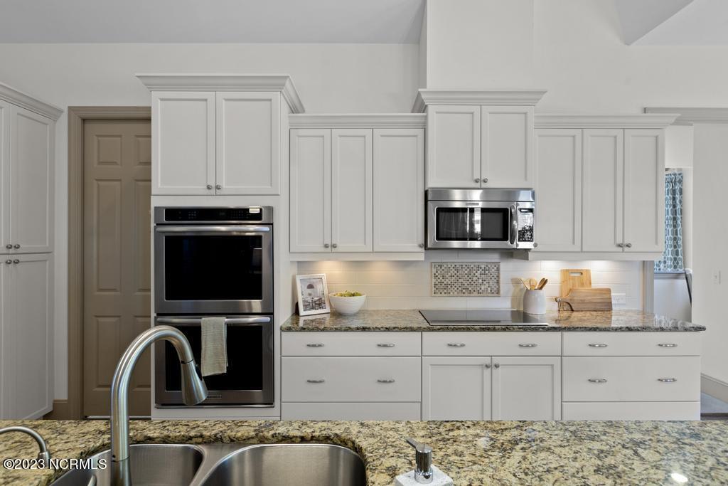 2627 Sugargrove Trail NE