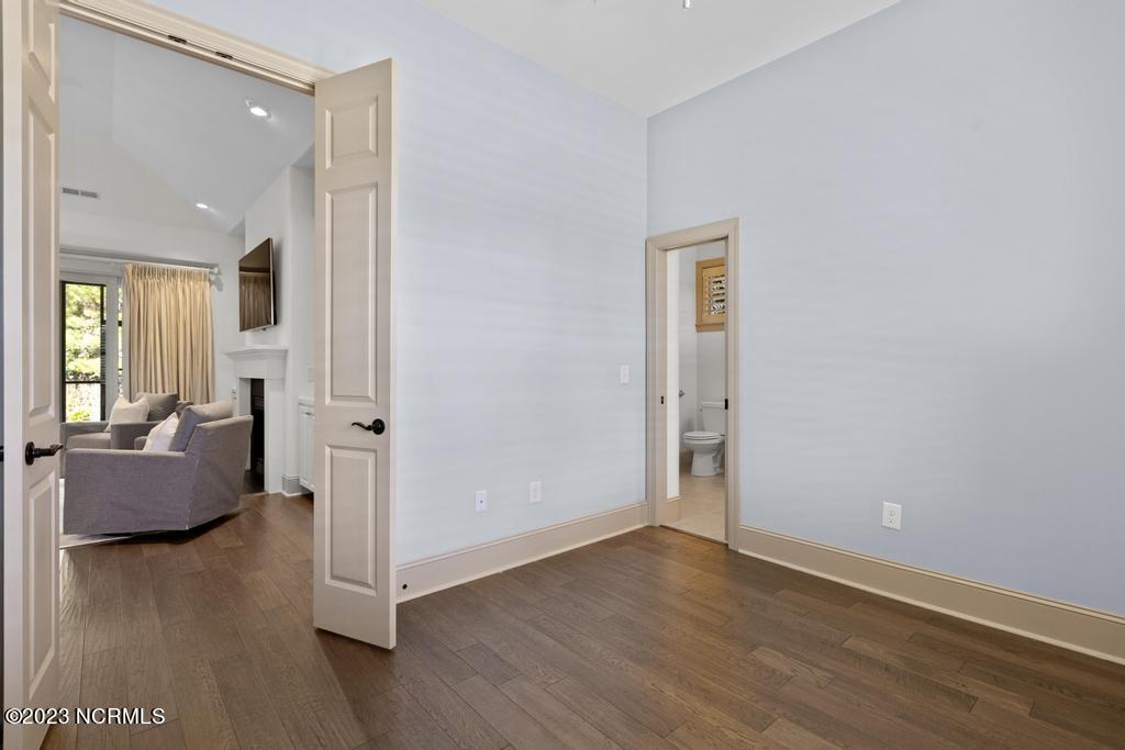 2627 Sugargrove Trail NE