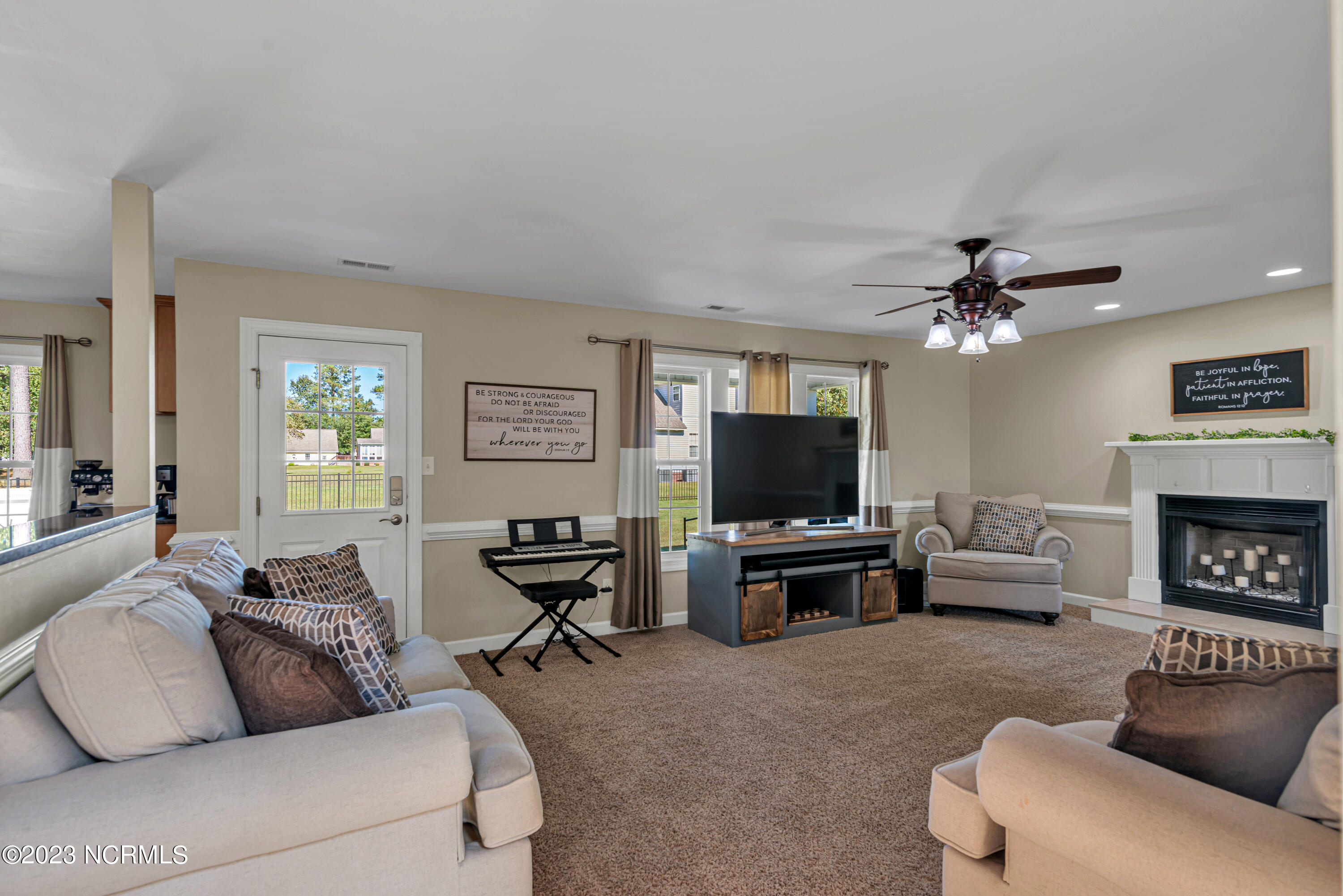 102 Cross Creek Drive