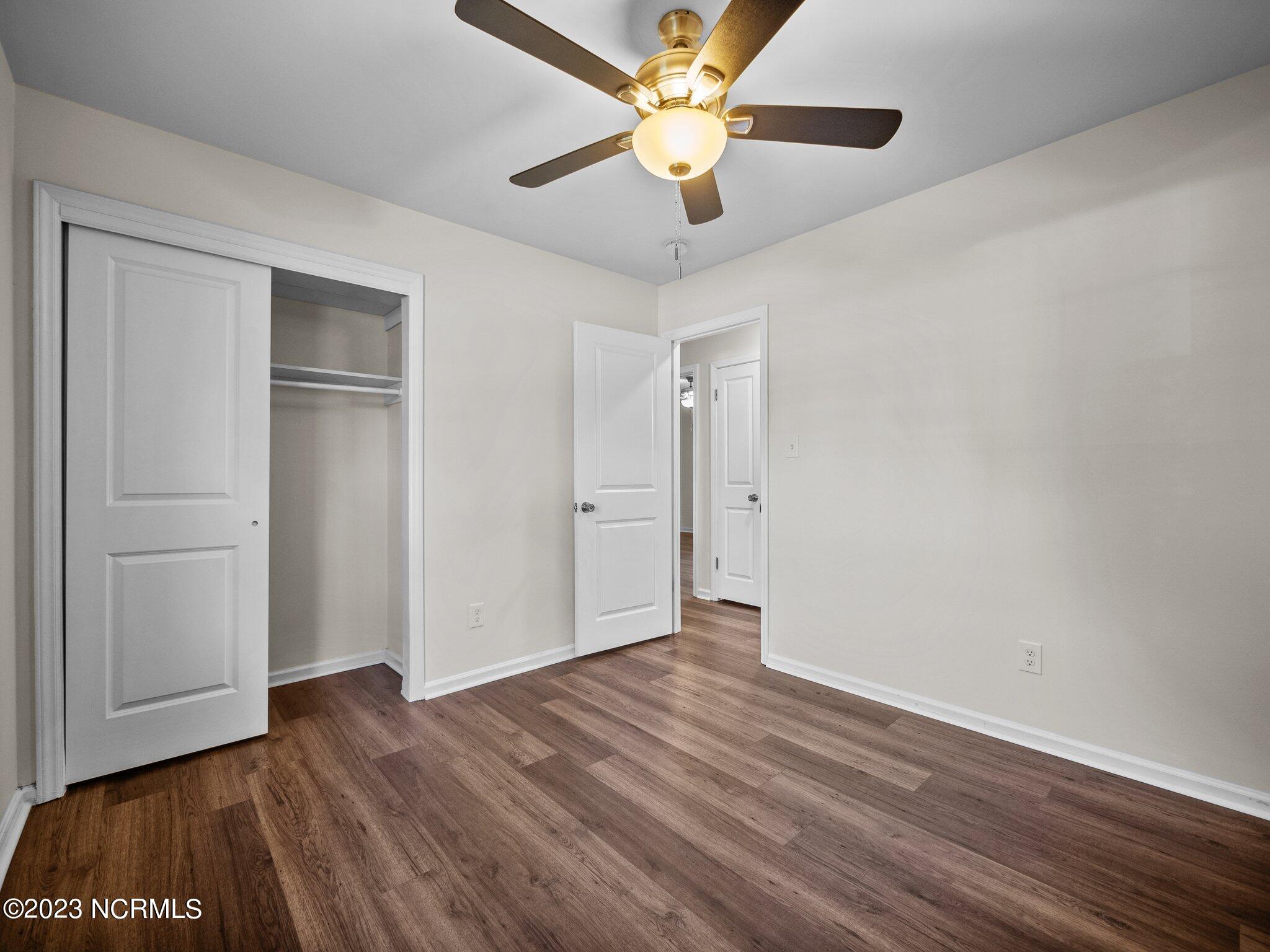 120 Meadowview Court