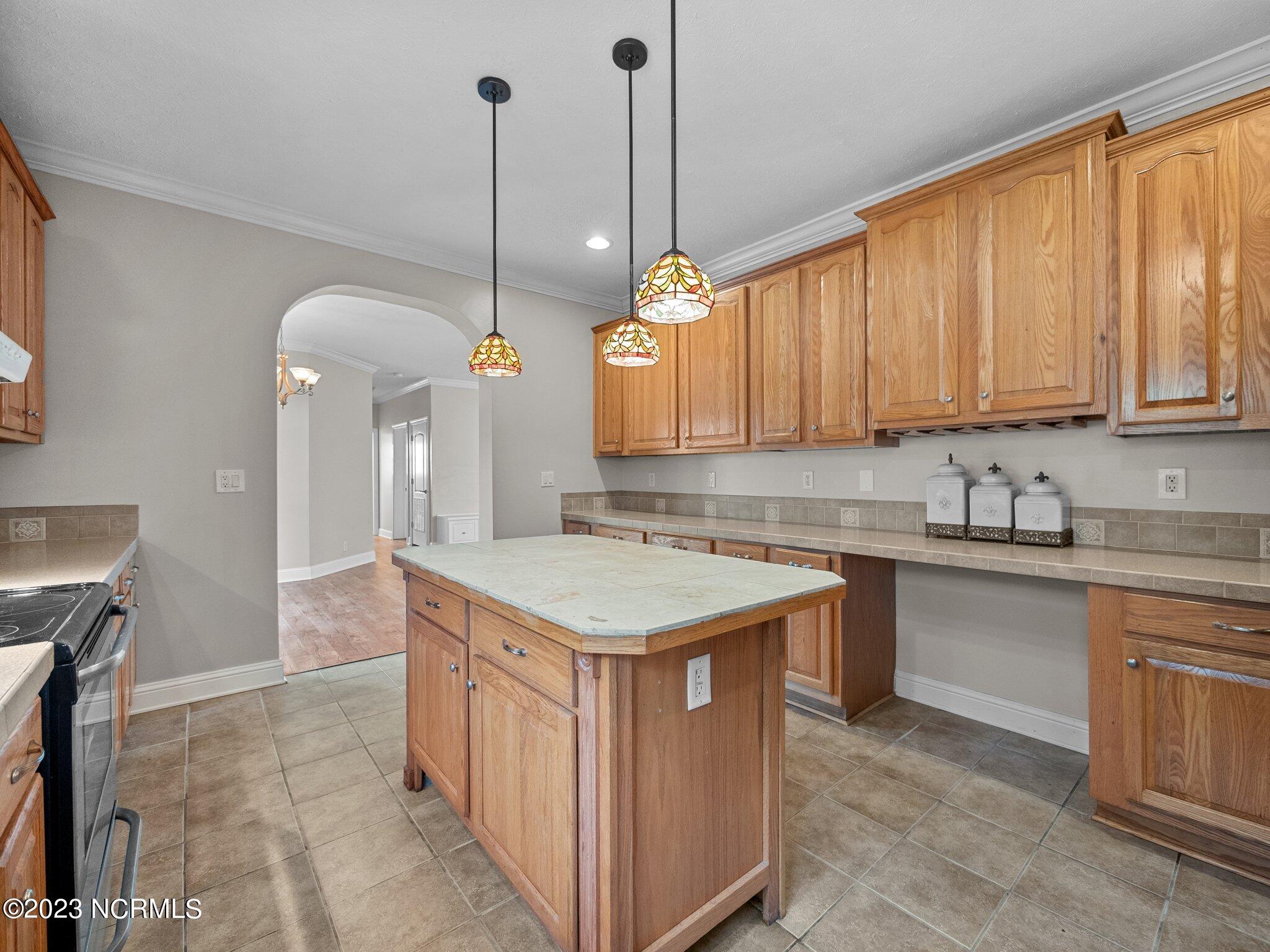 321 Touch Me Not Drive