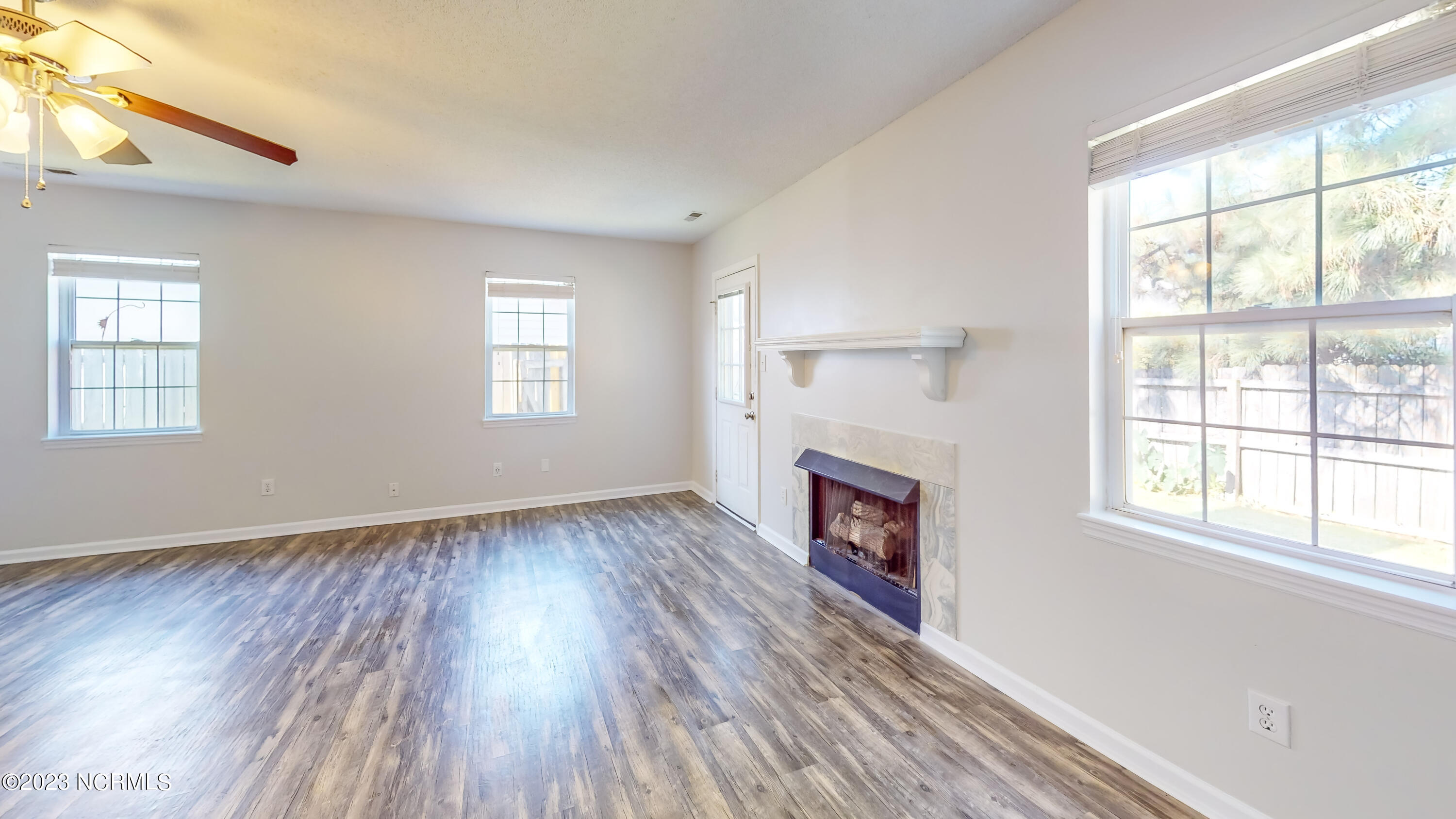 3013 E Windgate Court