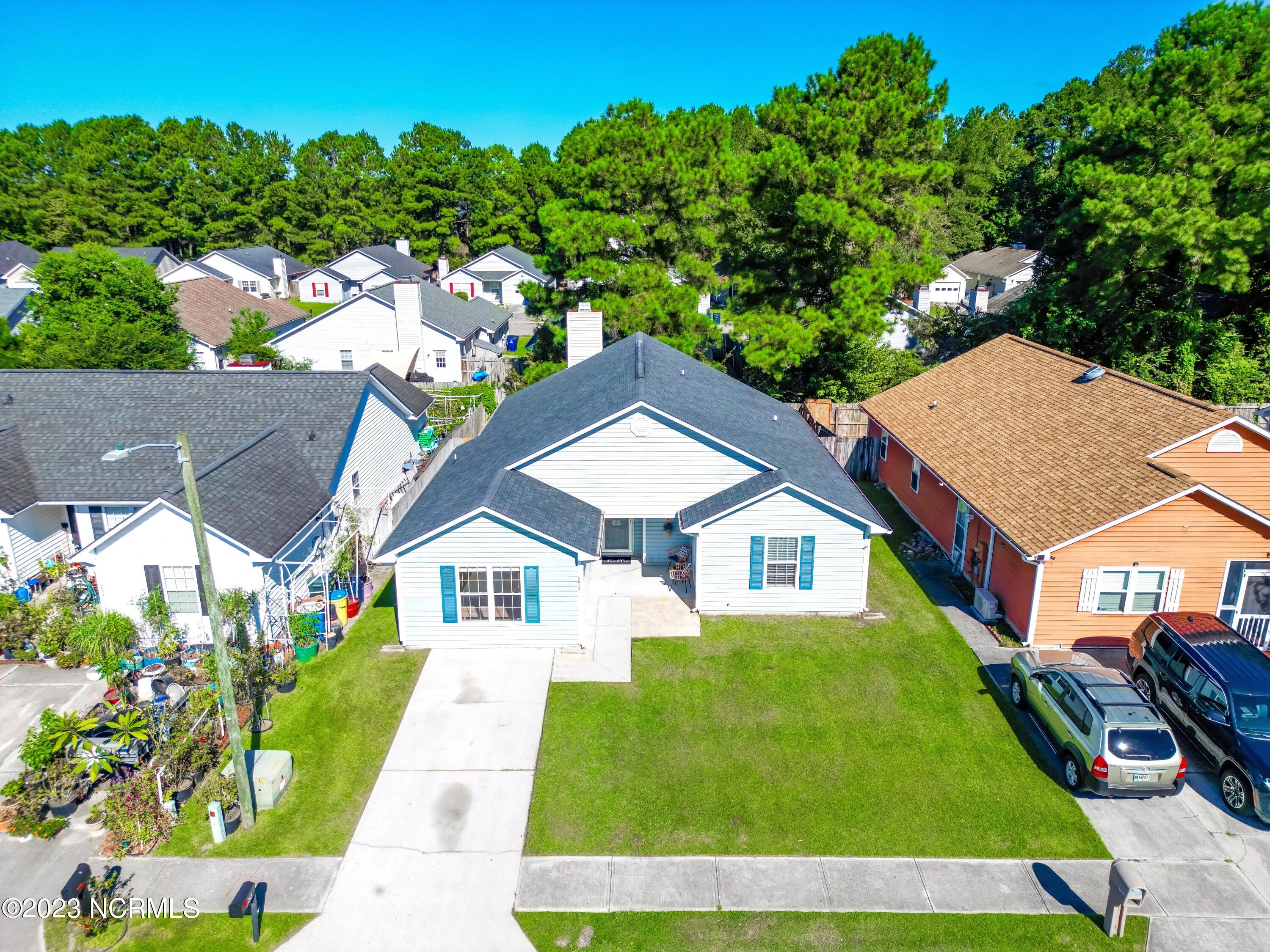 3013 E Windgate Court