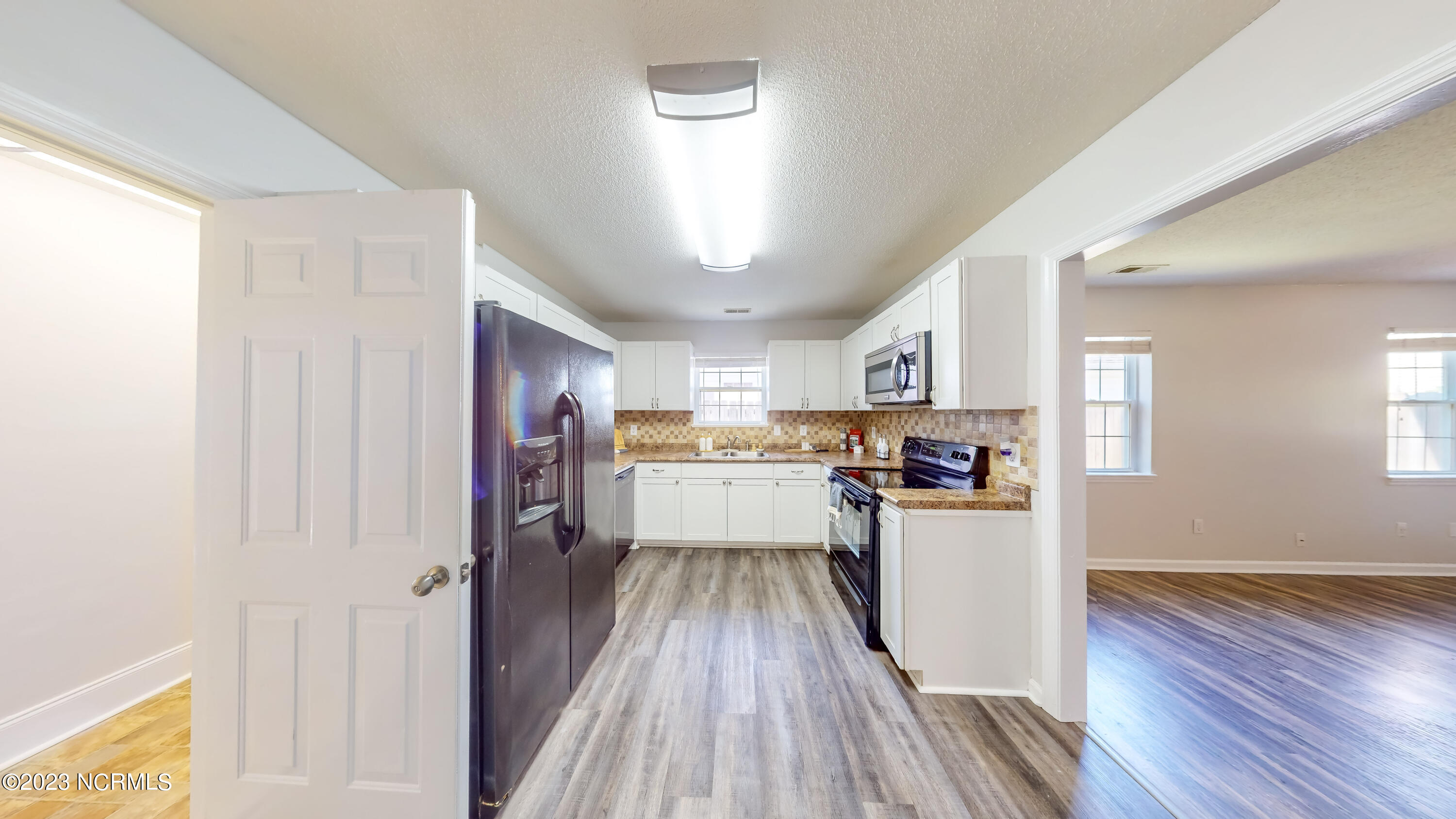 3013 E Windgate Court