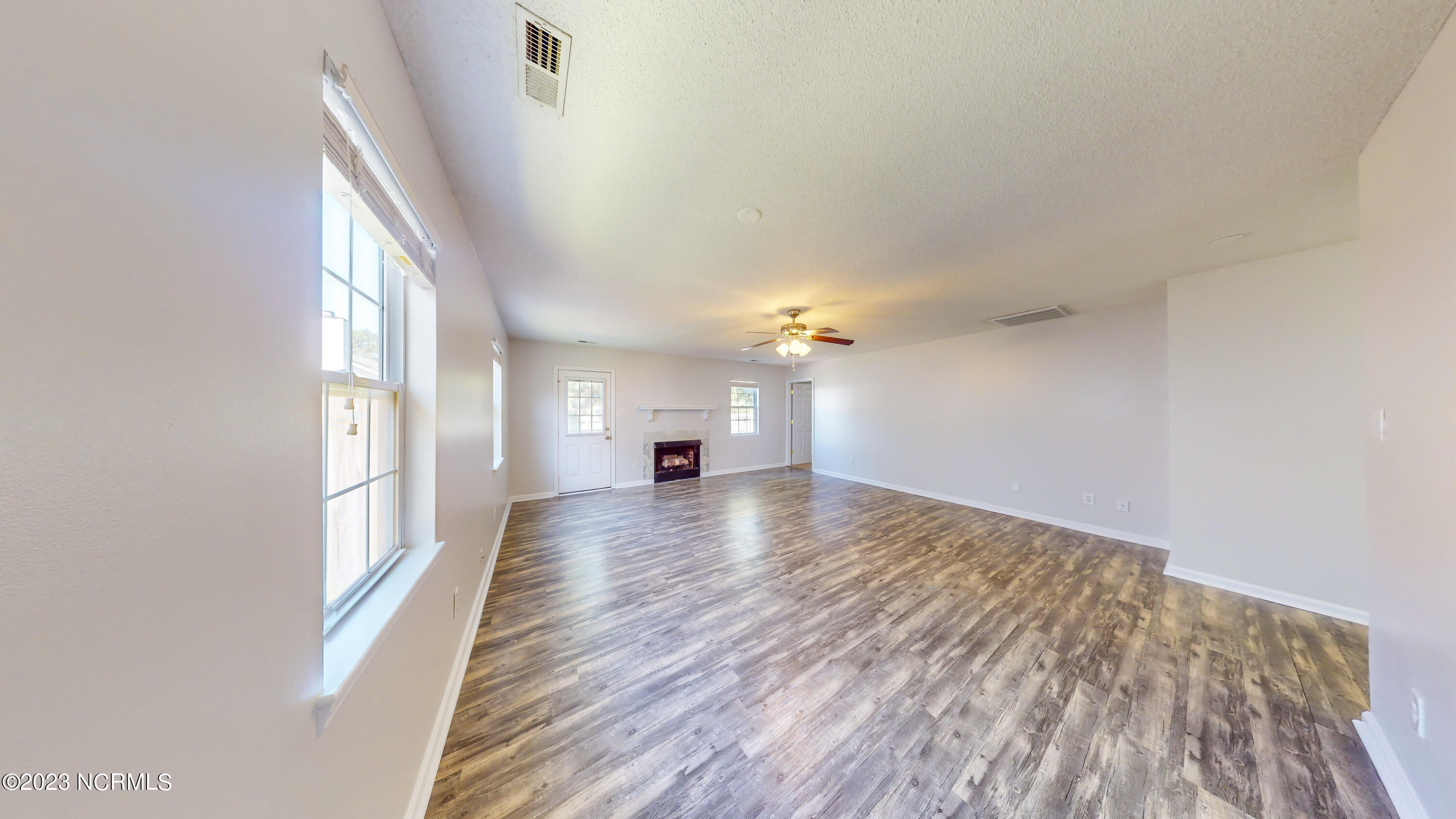 3013 E Windgate Court