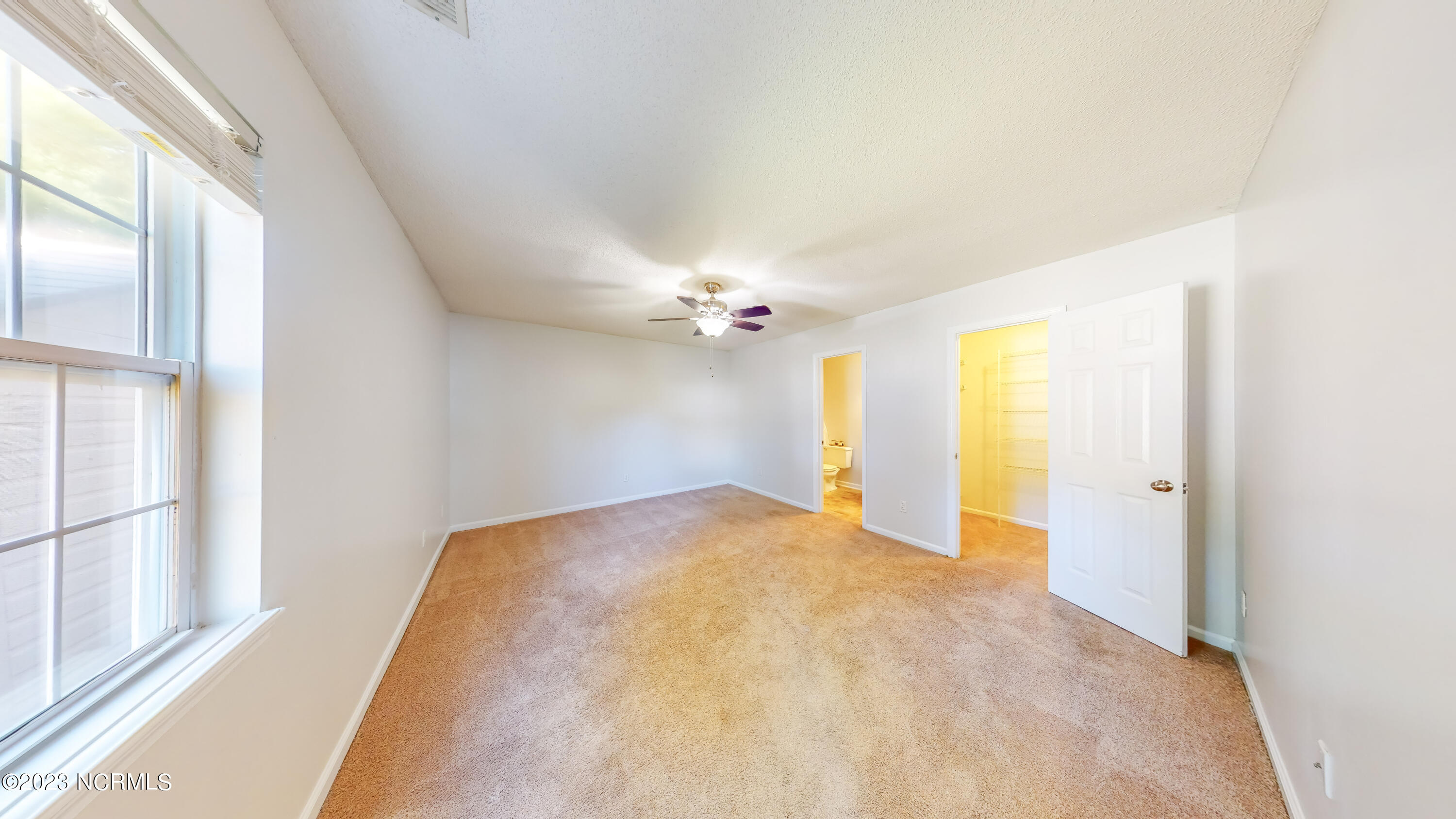 3013 E Windgate Court