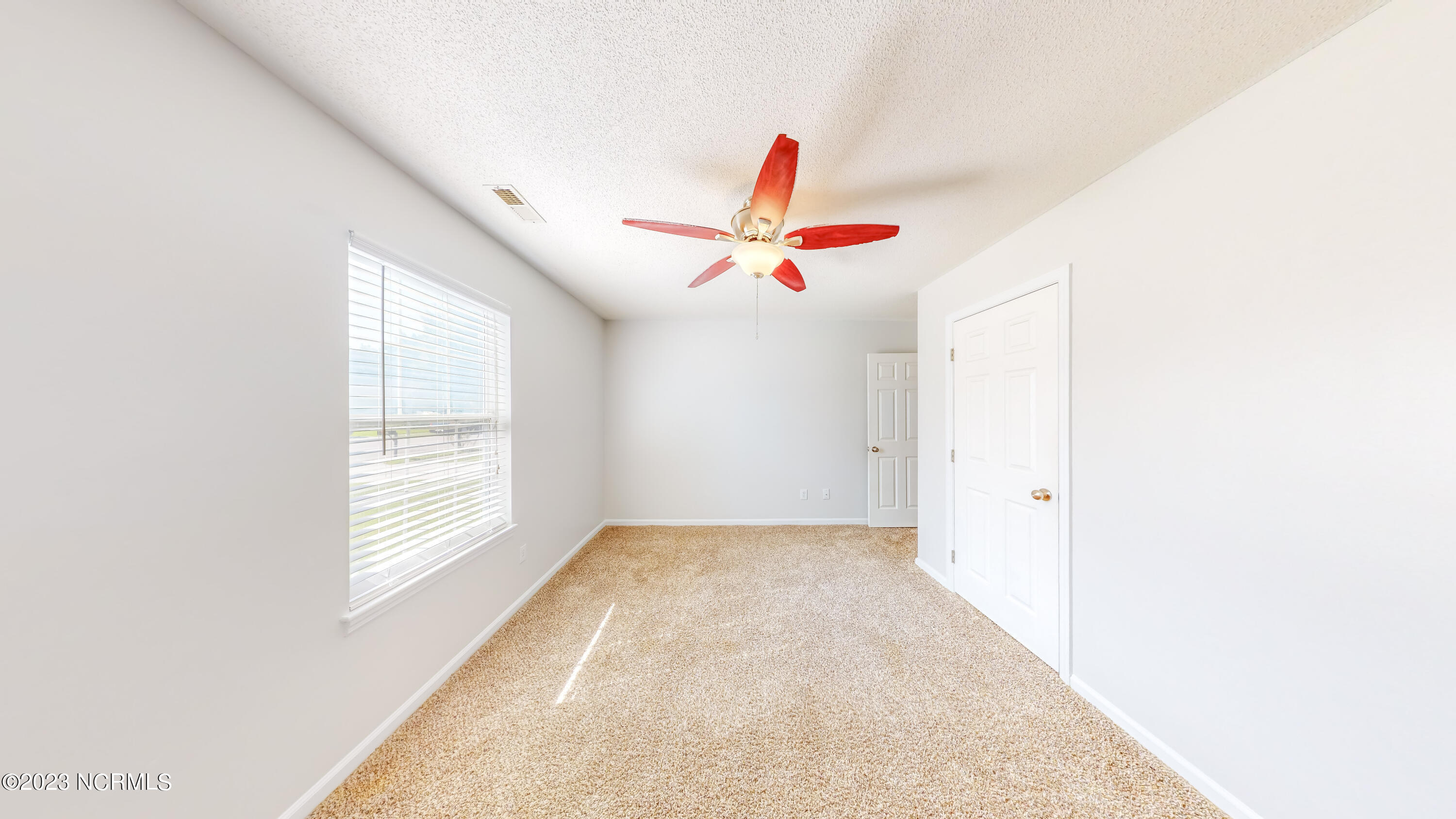 3013 E Windgate Court