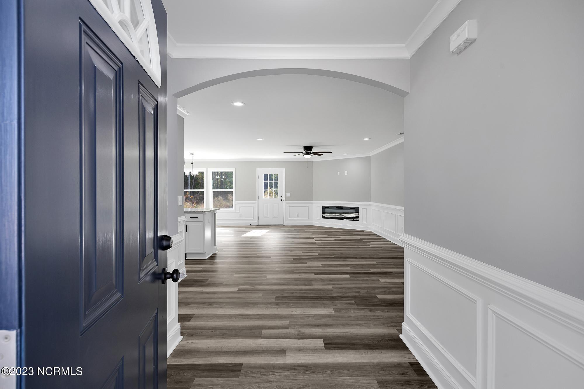 888 Old Folkstone Road