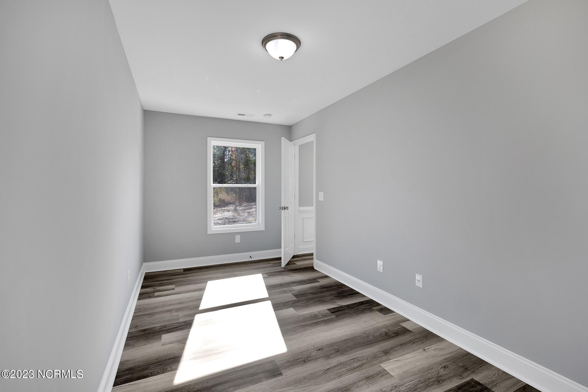 888 Old Folkstone Road