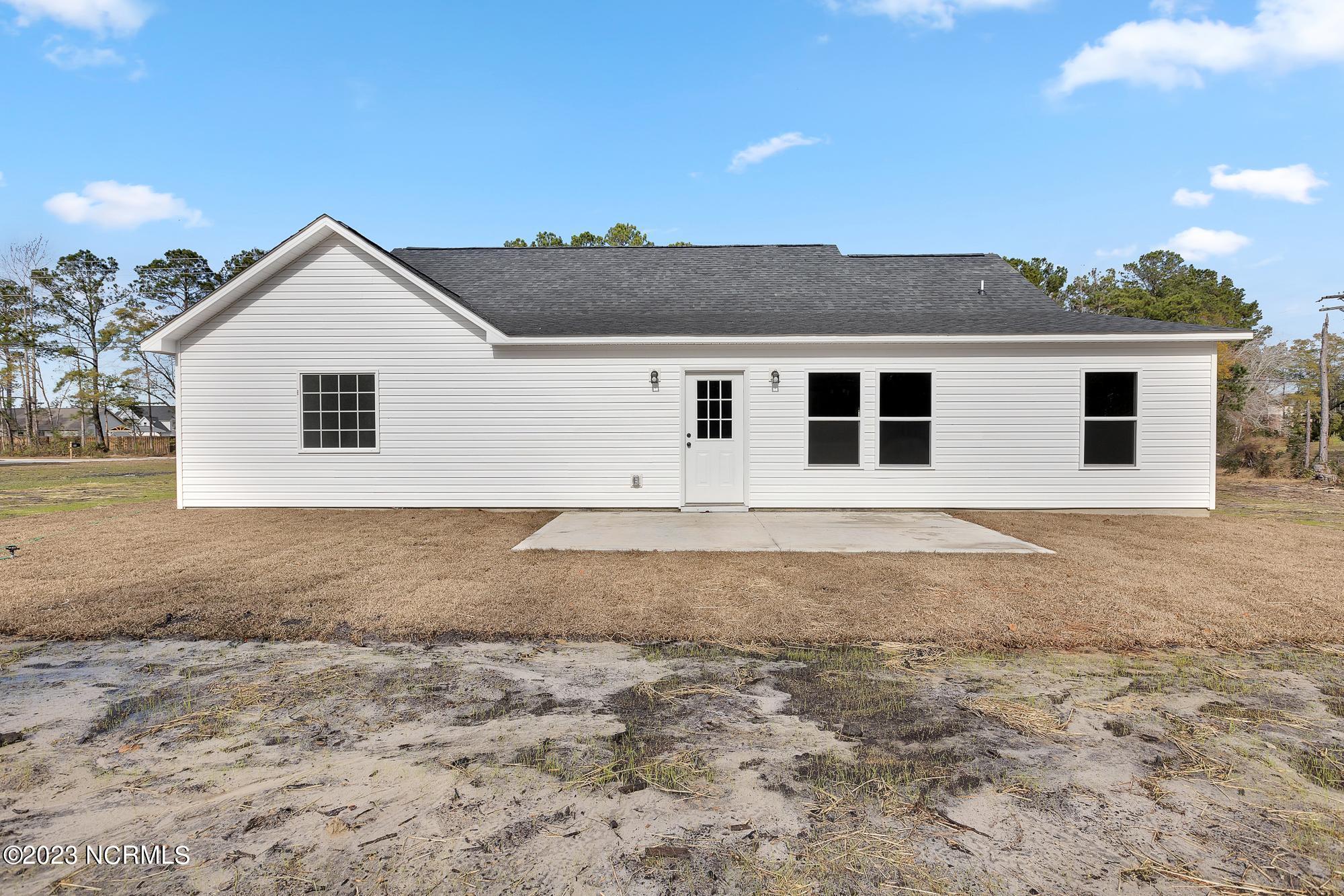 888 Old Folkstone Road