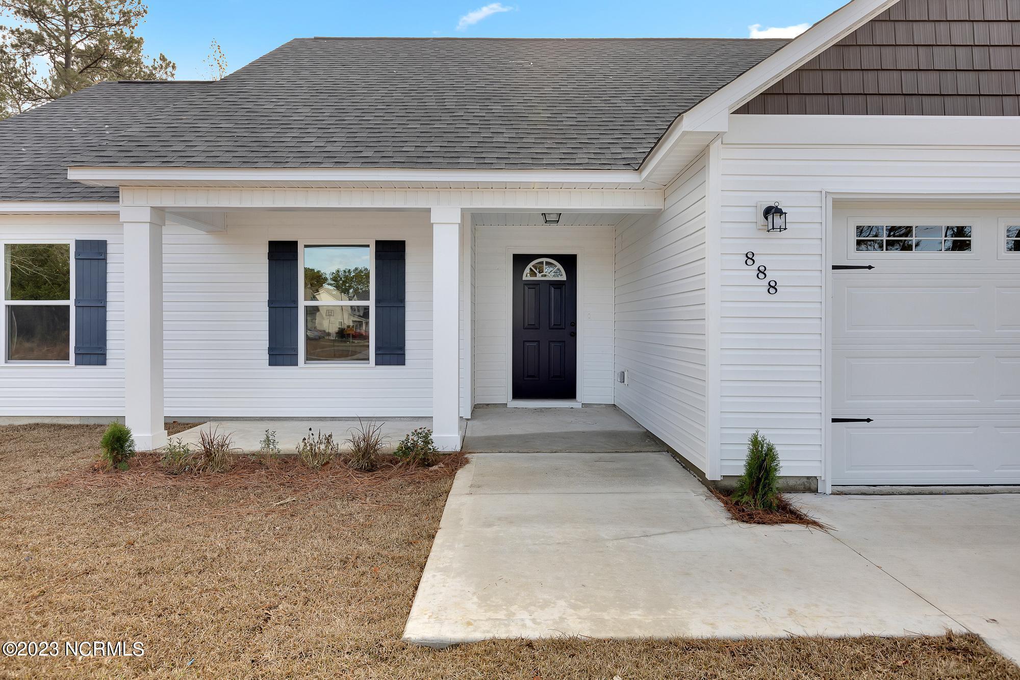 888 Old Folkstone Road