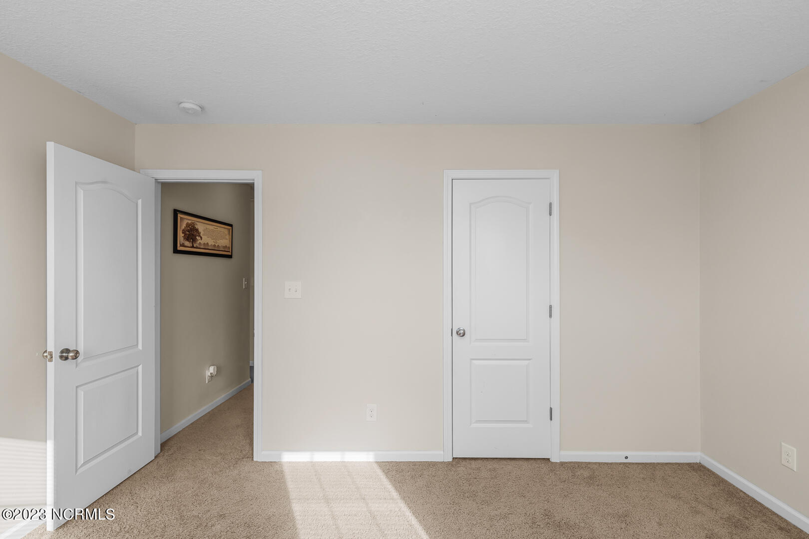 303 Aquamarine Circle