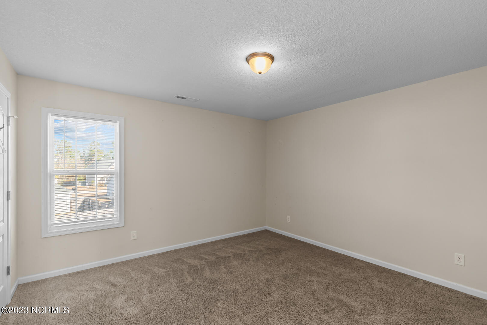 303 Aquamarine Circle