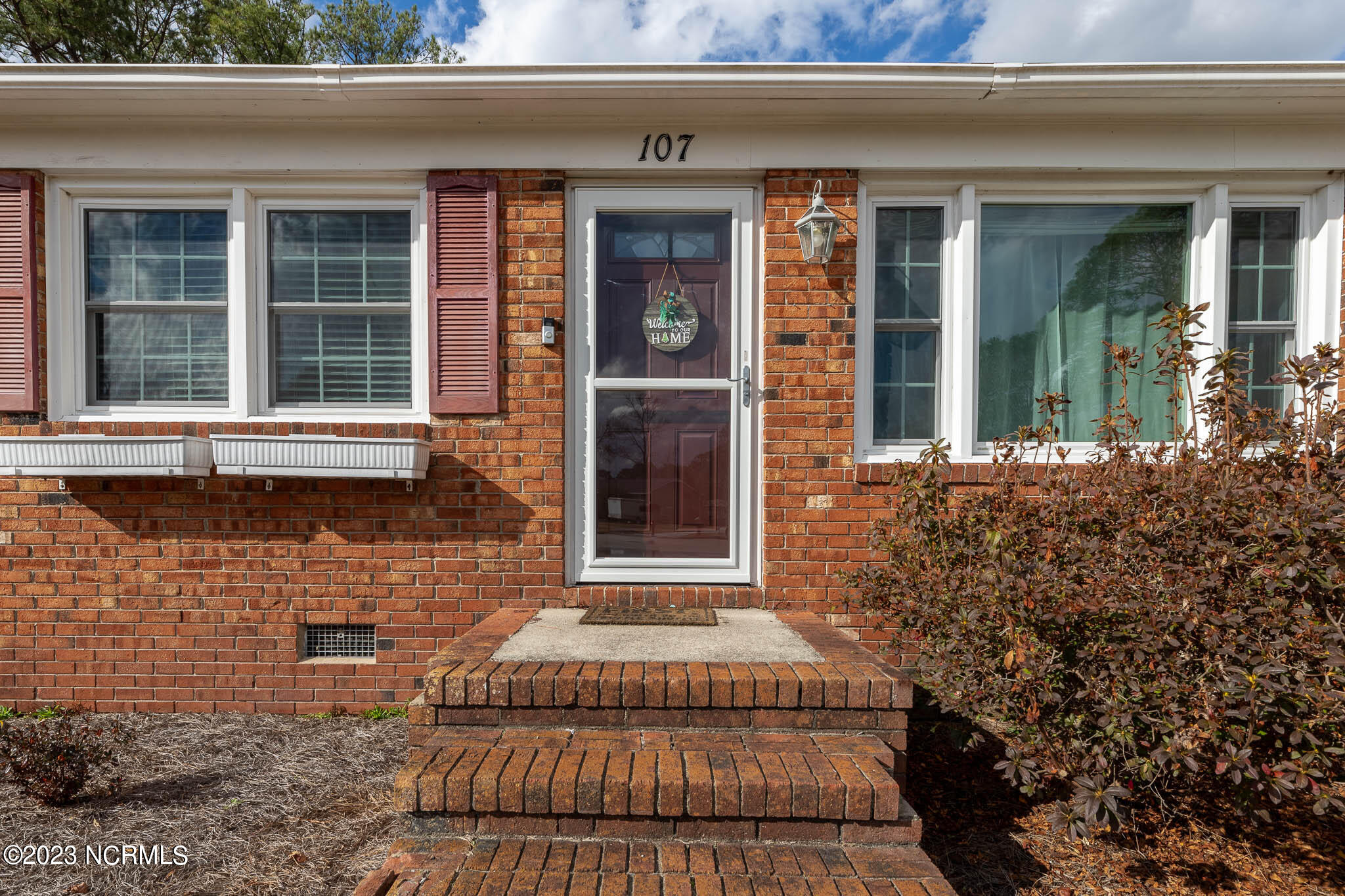 107 Forest View Drive