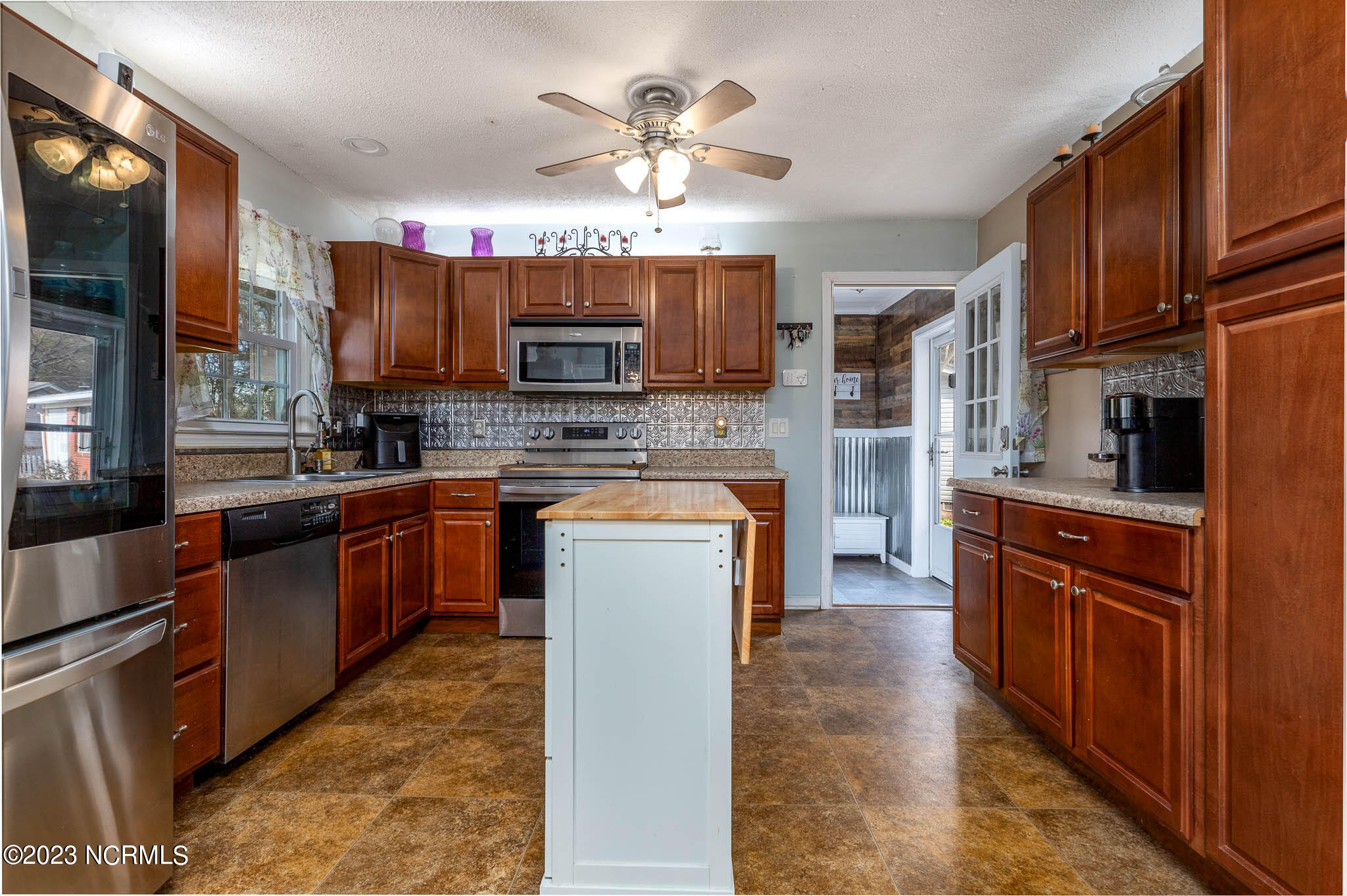 107 Forest View Drive