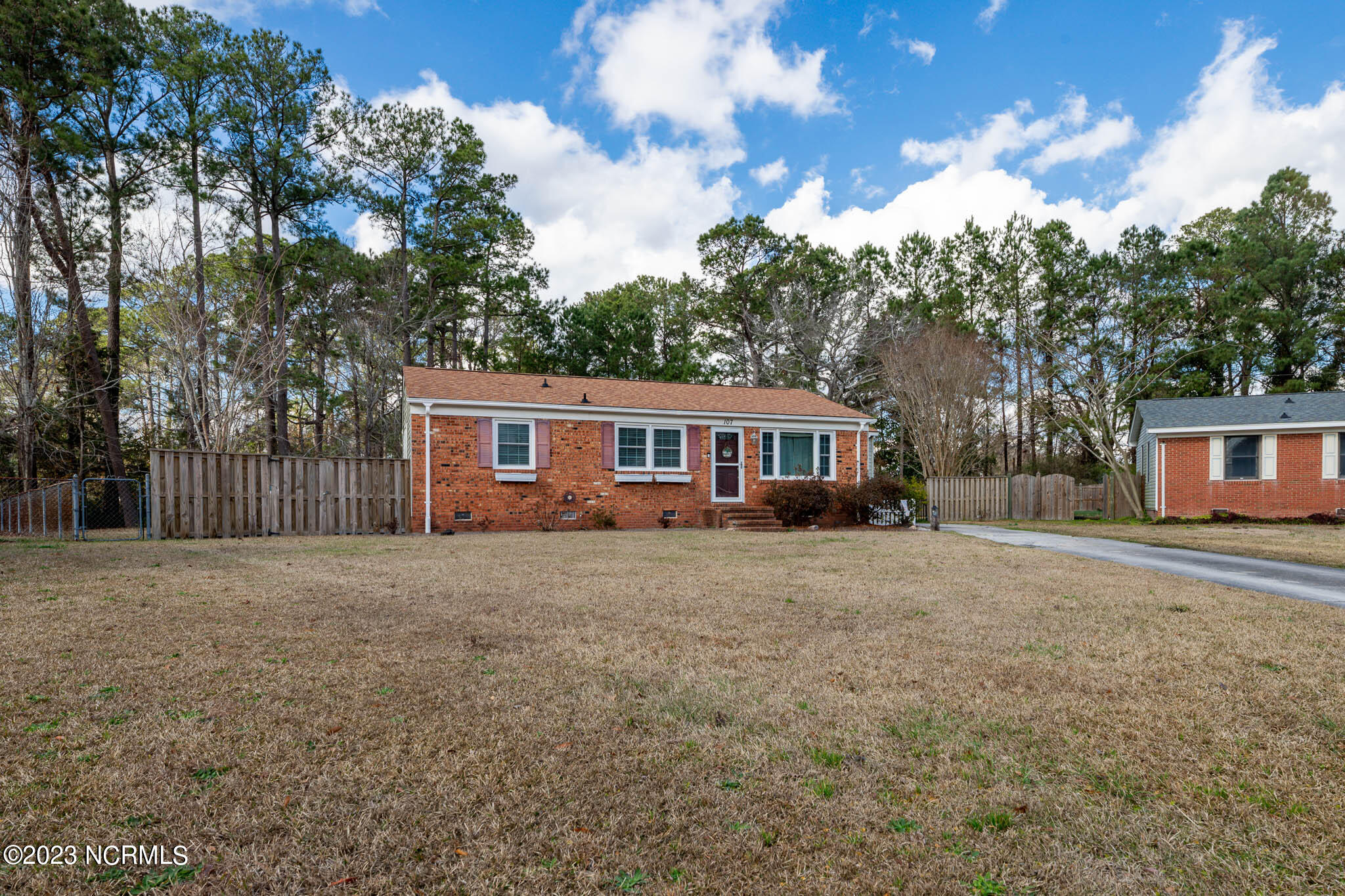 107 Forest View Drive