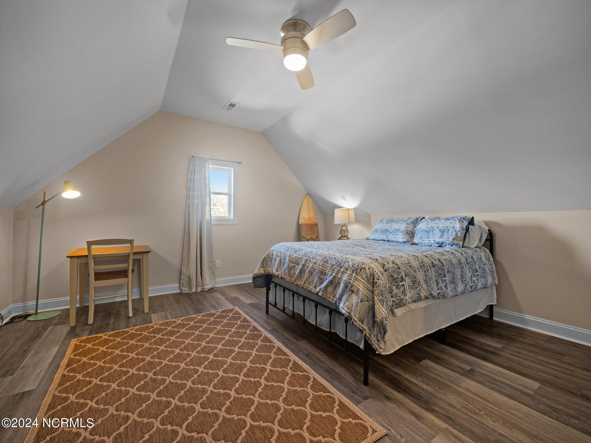 9908 Thistleroy Lane