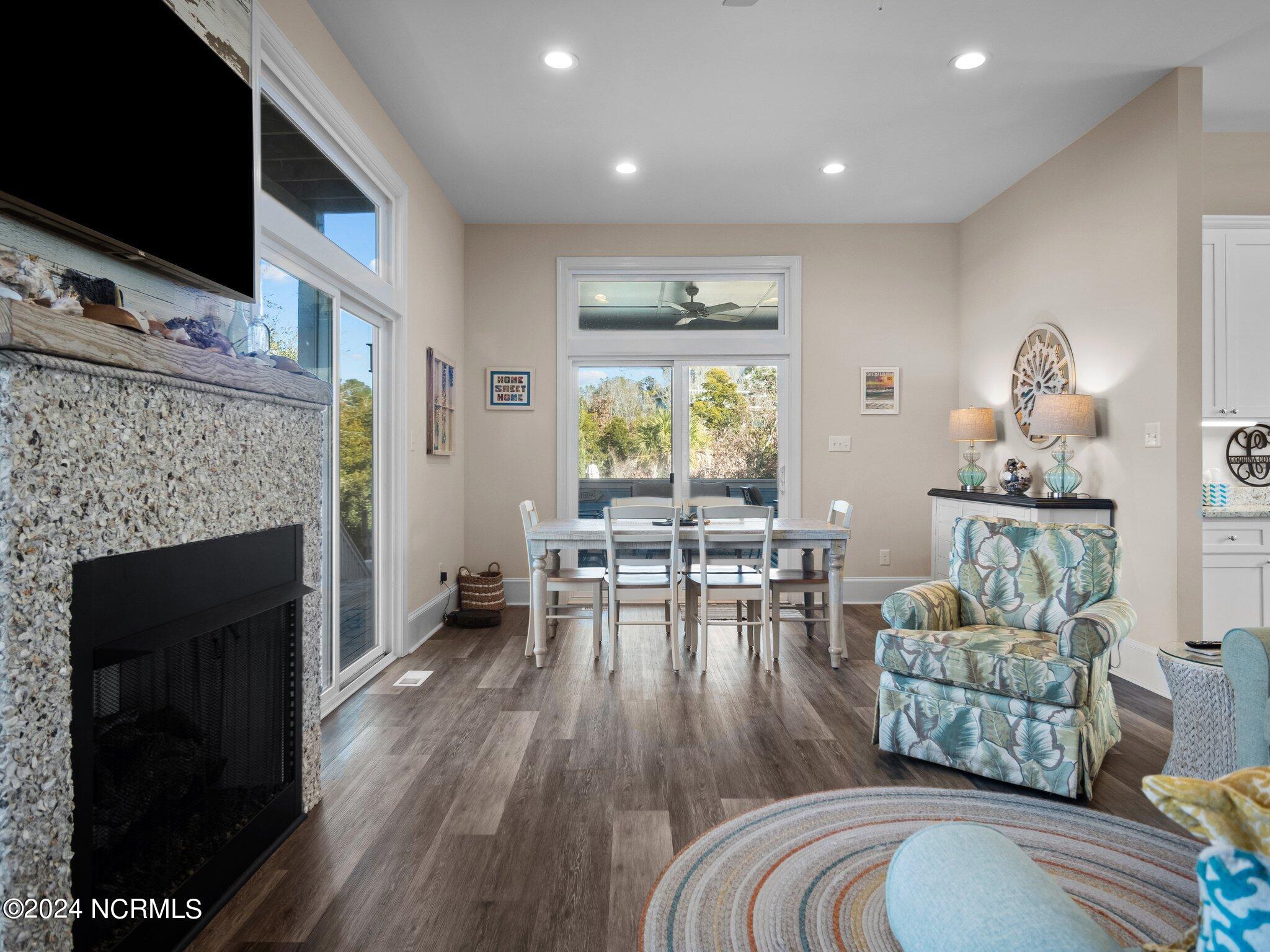 9908 Thistleroy Lane