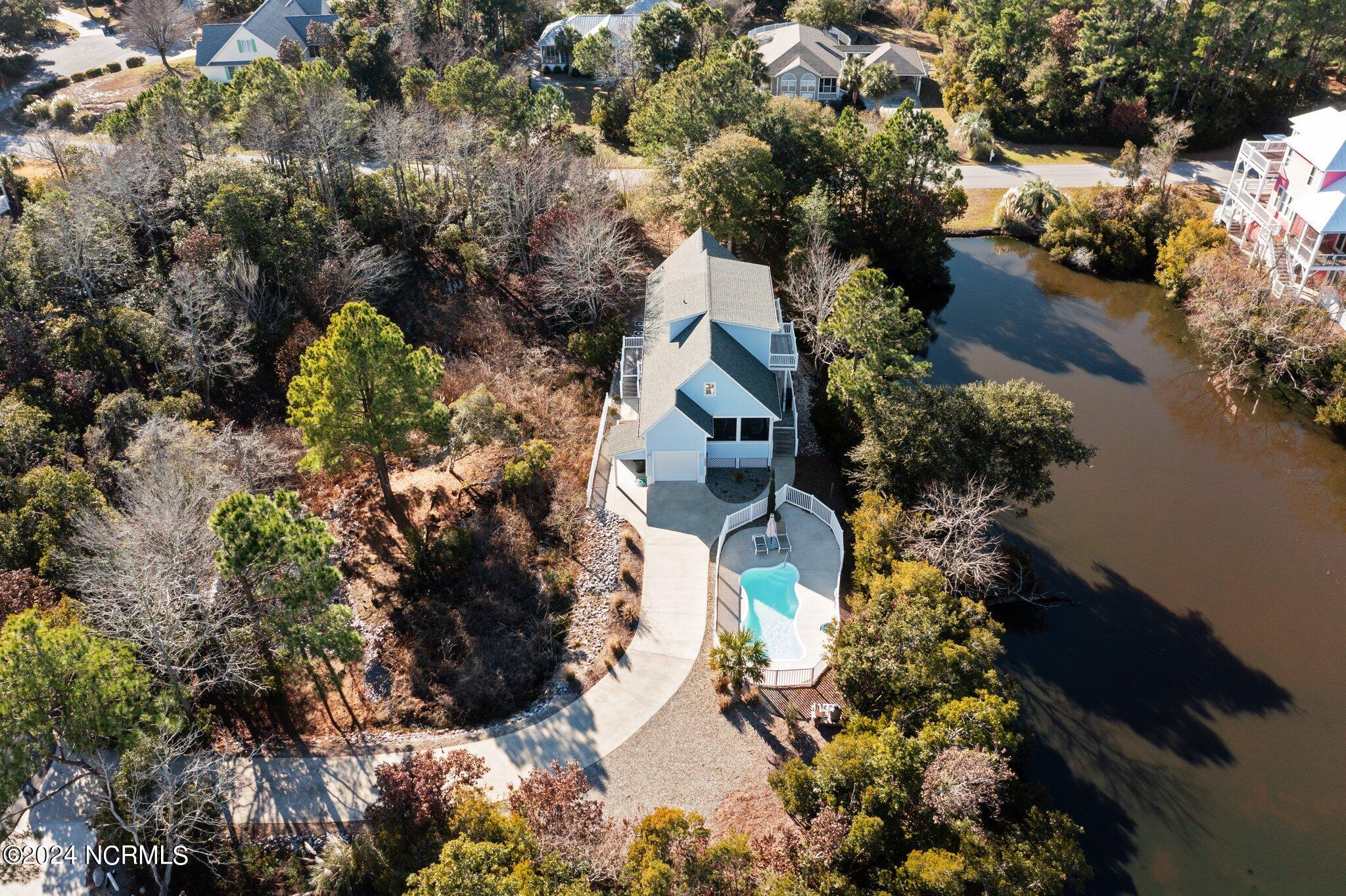 9908 Thistleroy Lane