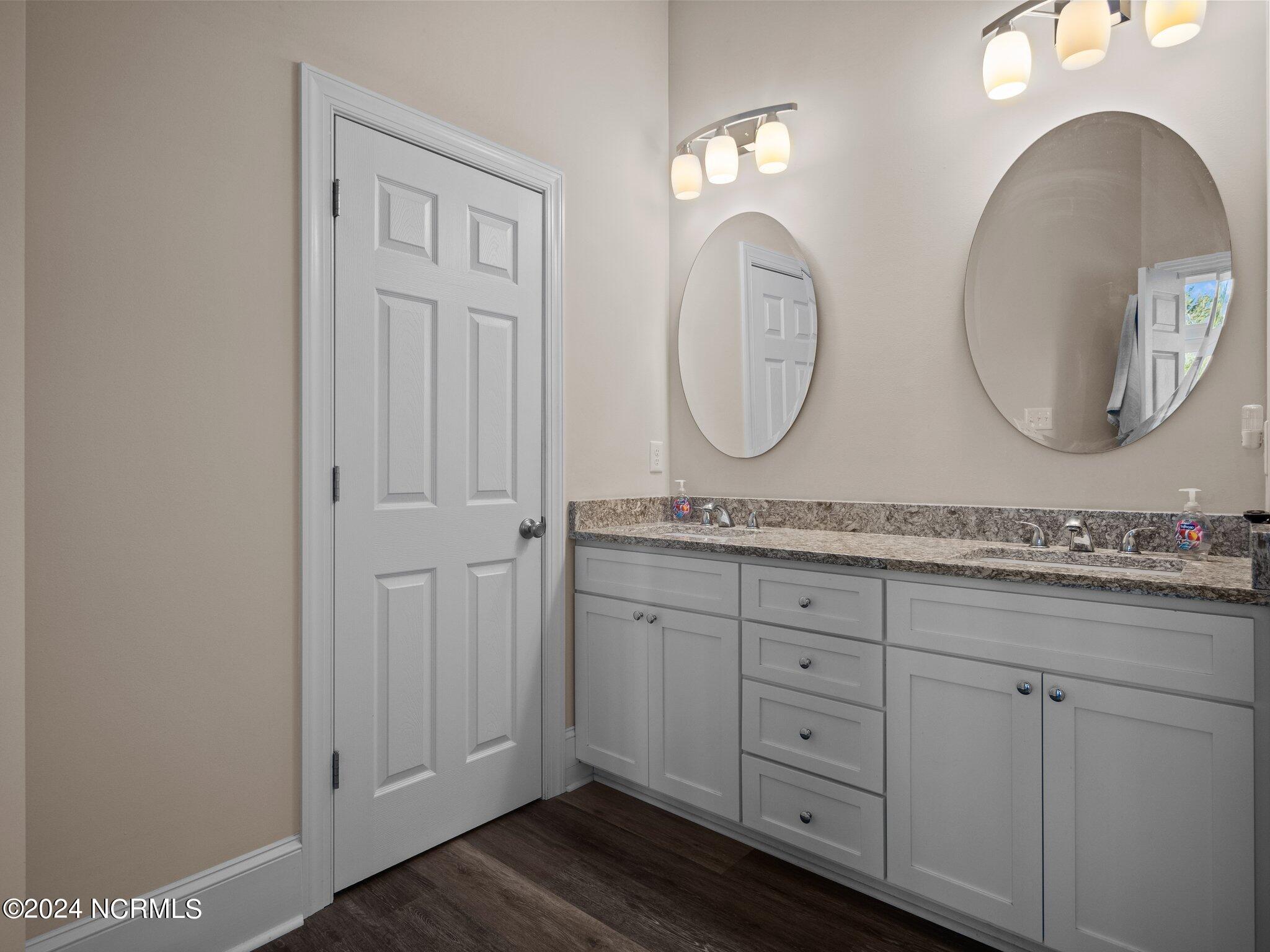 9908 Thistleroy Lane