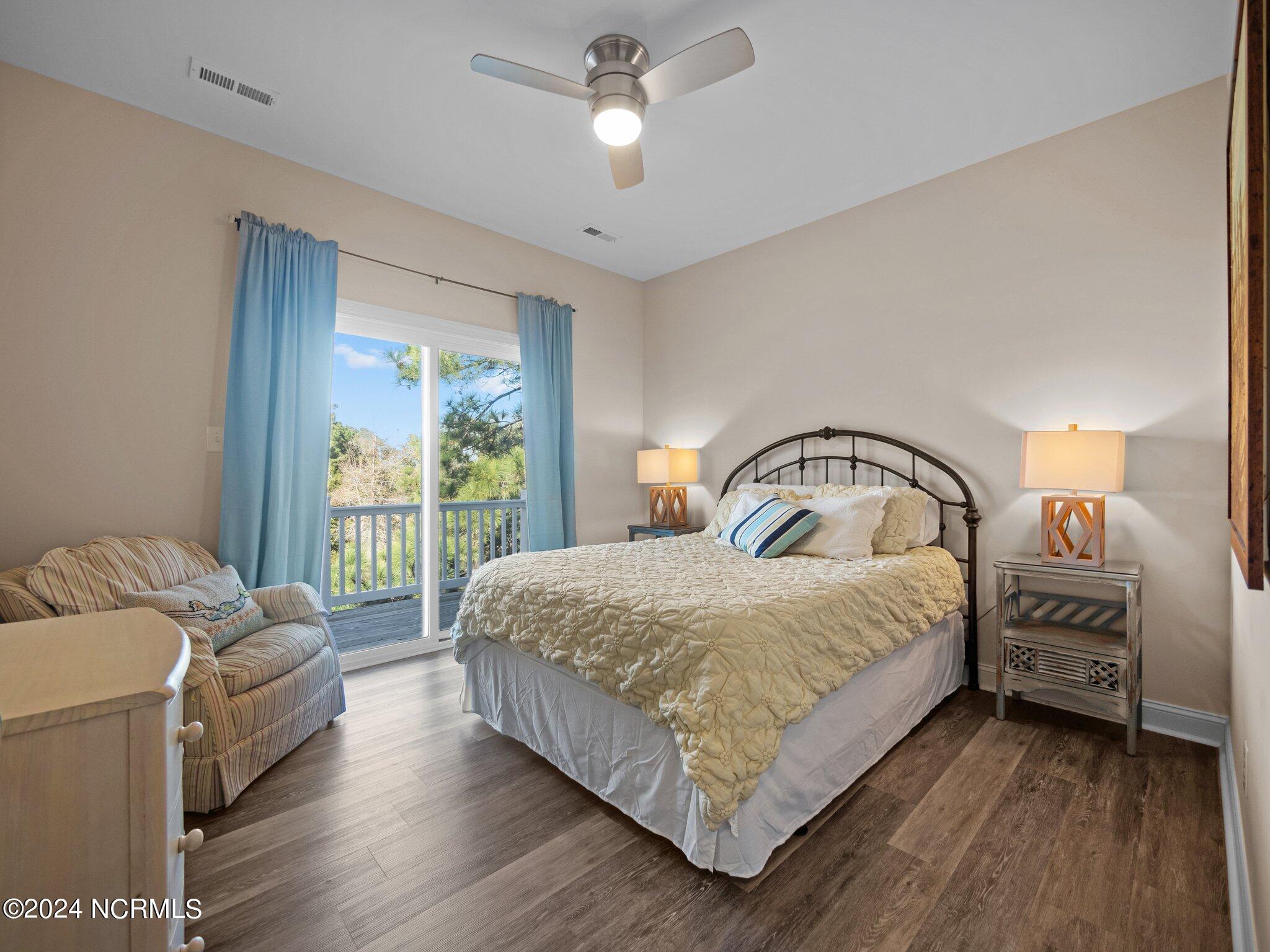 9908 Thistleroy Lane