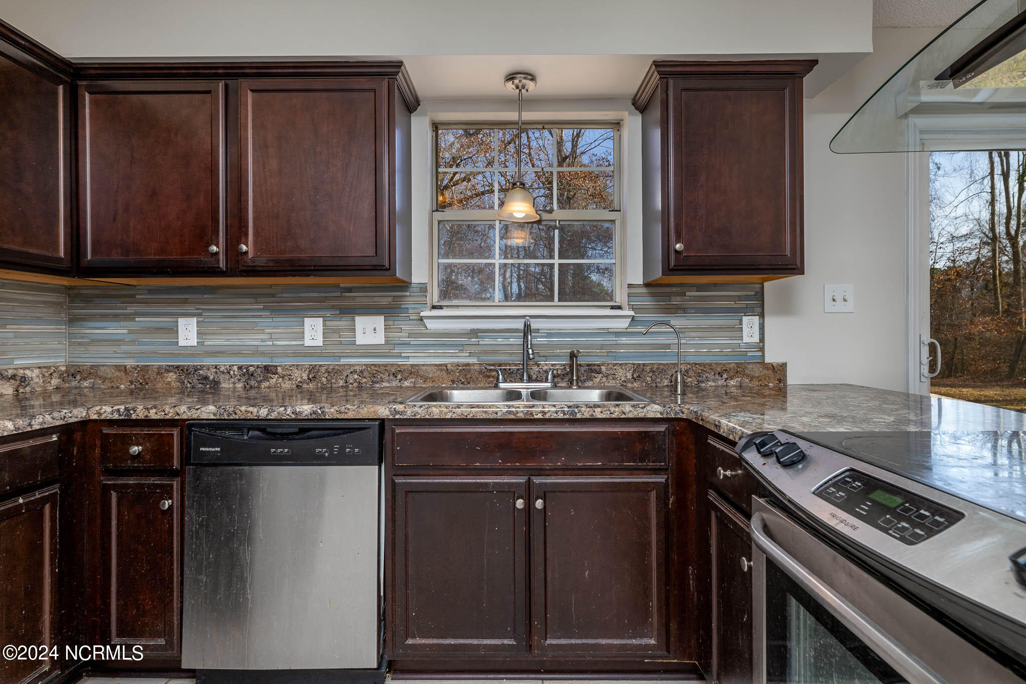 420 Hunting Green Drive