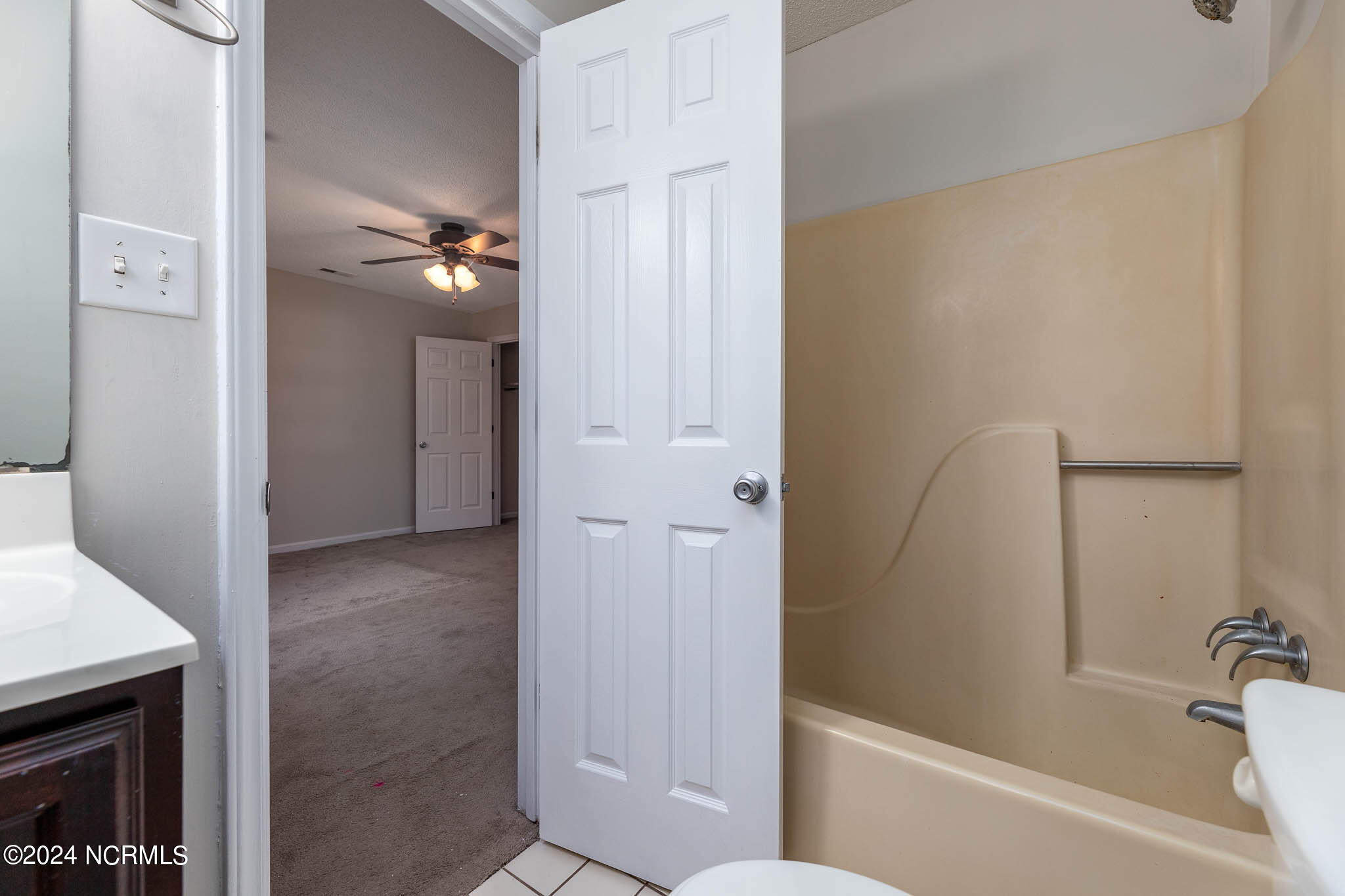 420 Hunting Green Drive