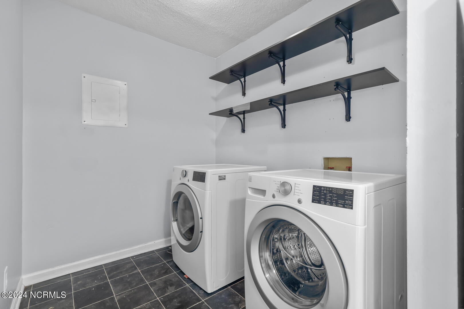 210 Myrtlewood Circle