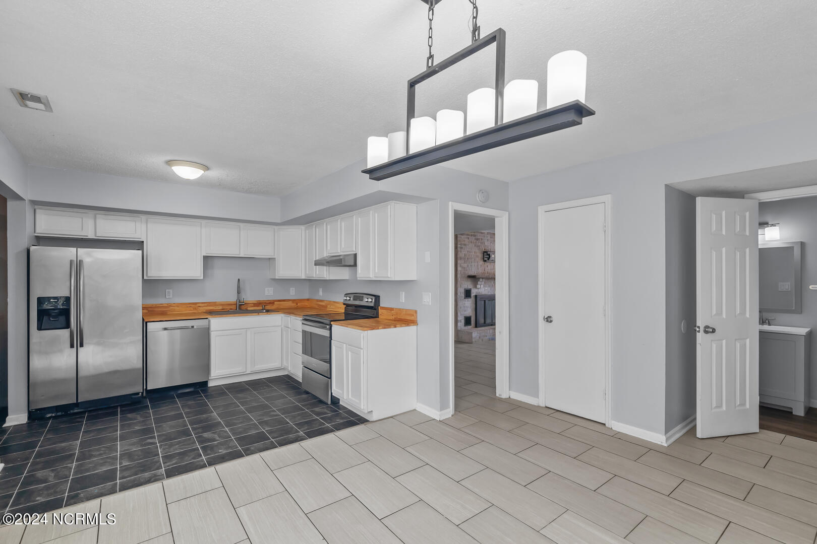 210 Myrtlewood Circle