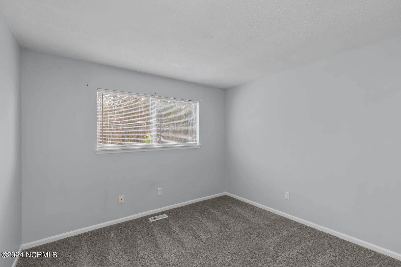 210 Myrtlewood Circle